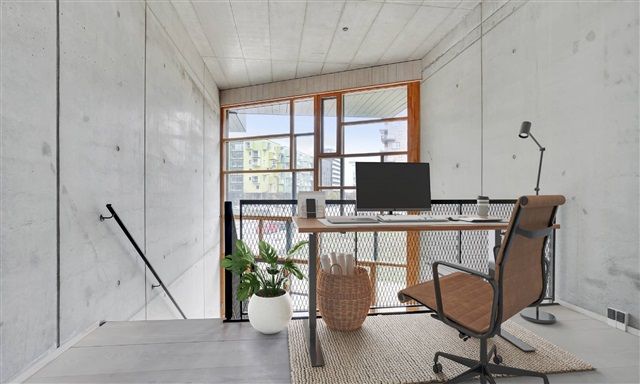 2 room loft with private bath, entry and patio