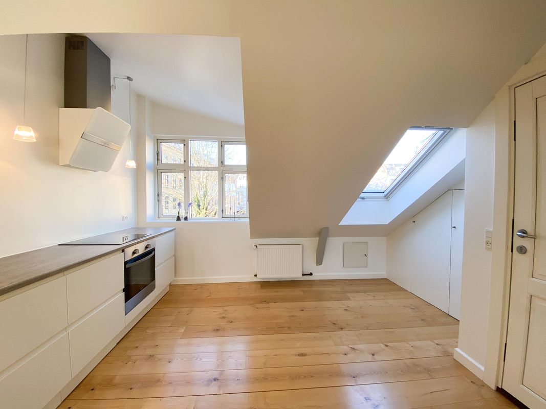 Bright and stylish 2-bedroom villa apartment - Fur - 89 m² - 18.000 kr