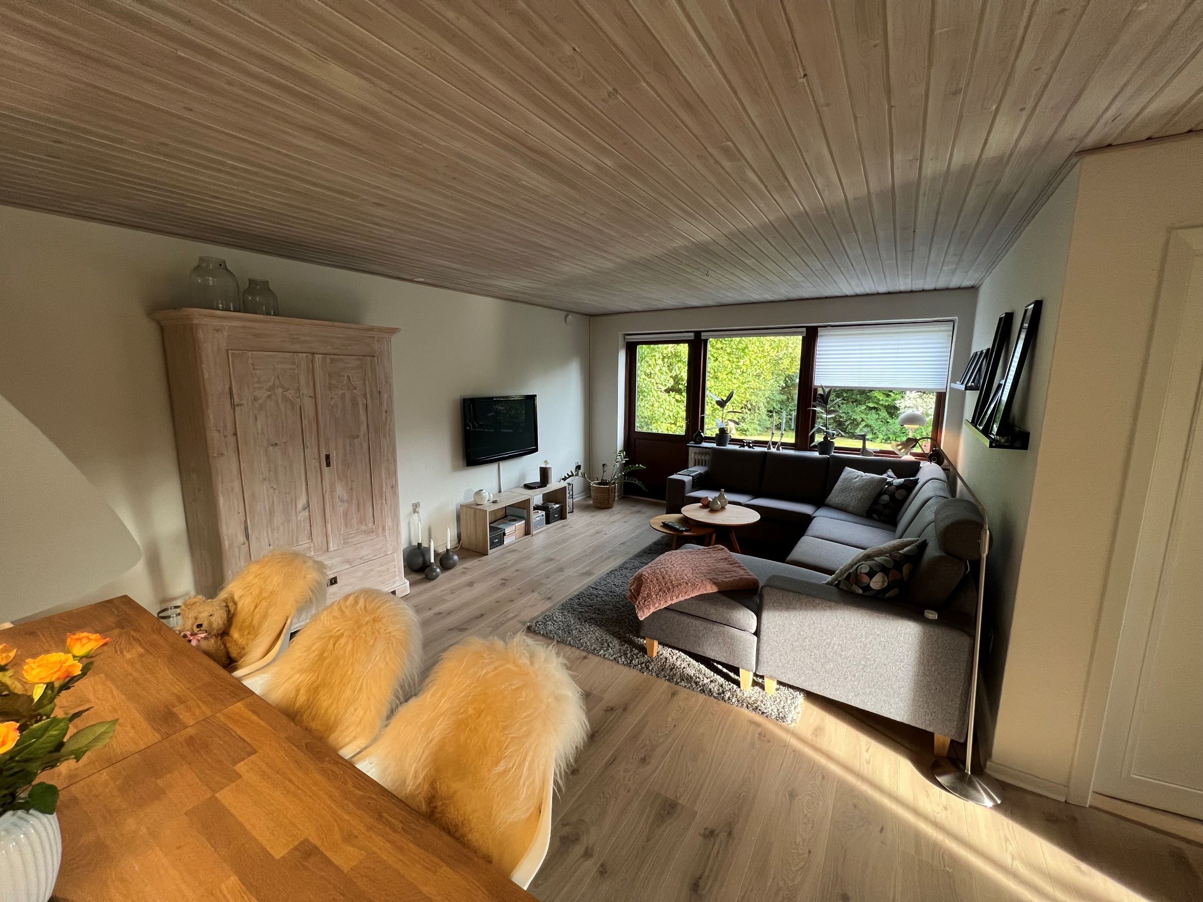 Pænt istandsat hus med egen sydvendt og solrig have. 