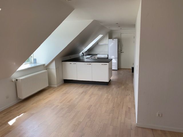 4 vær. Allégade, 5000 Odense C