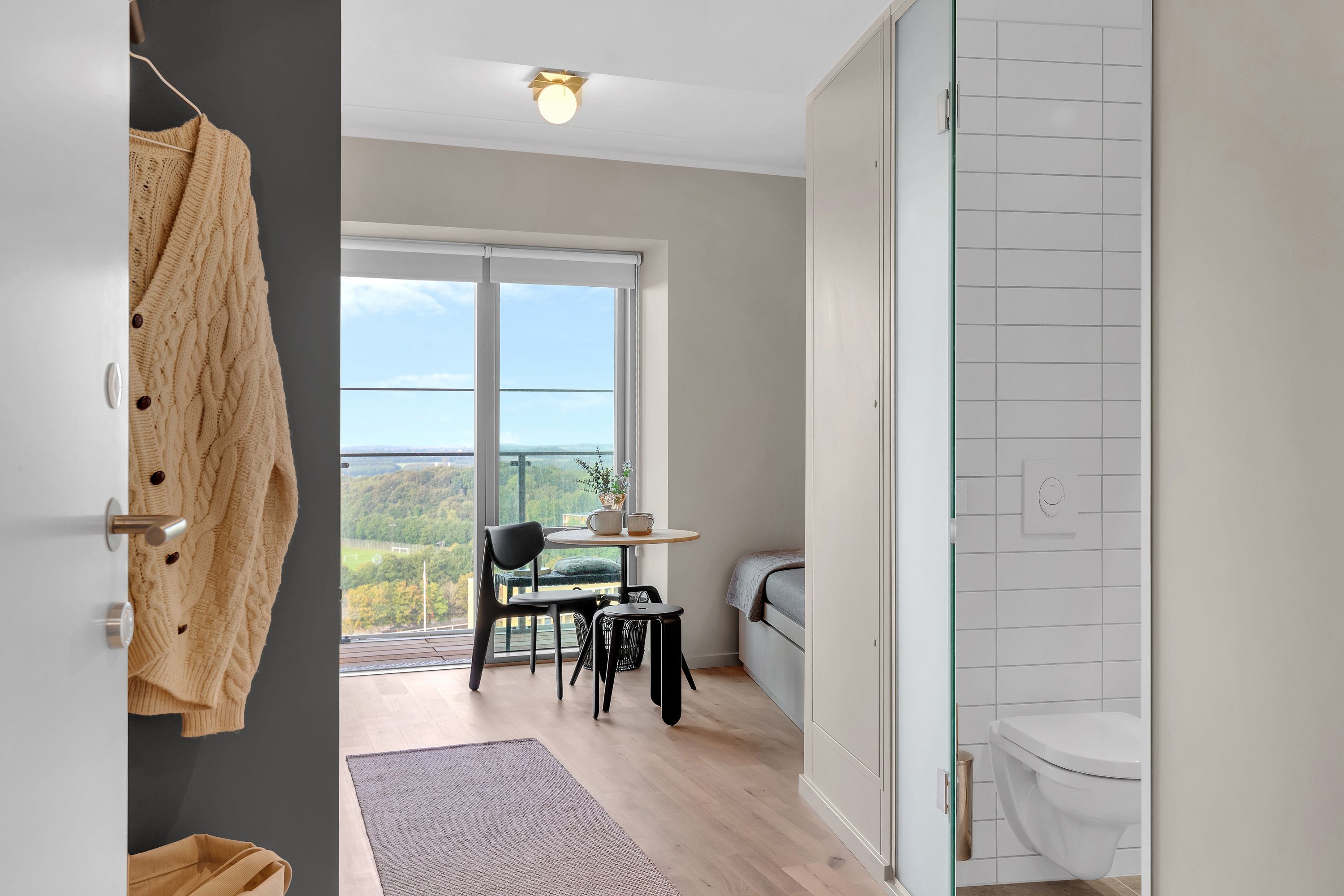 Møbleret lejlighed i Archouse med altan og unikke fællesfaciliteter