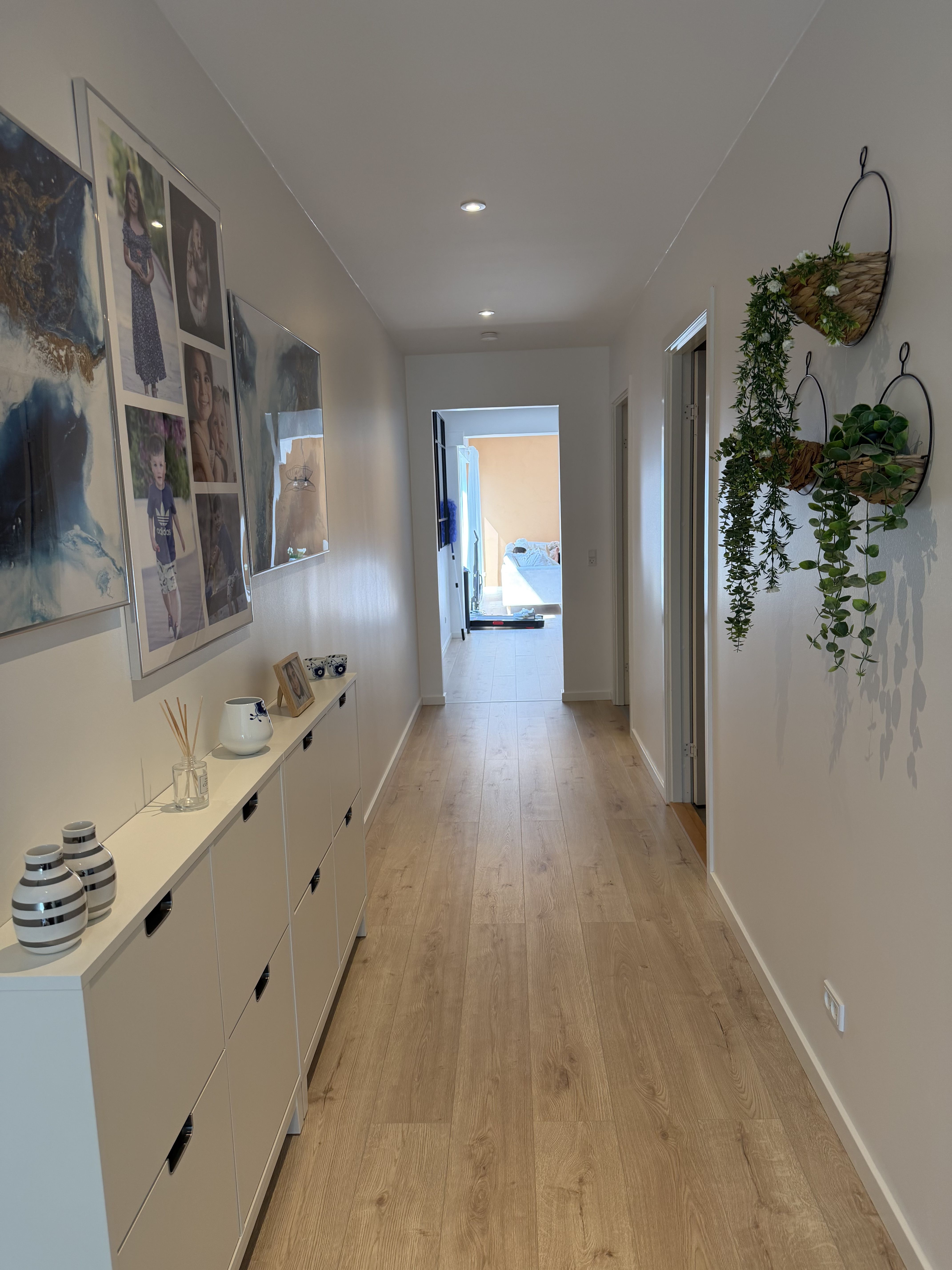 Stor rummelig 2V, 115 m2 på 1. Sal