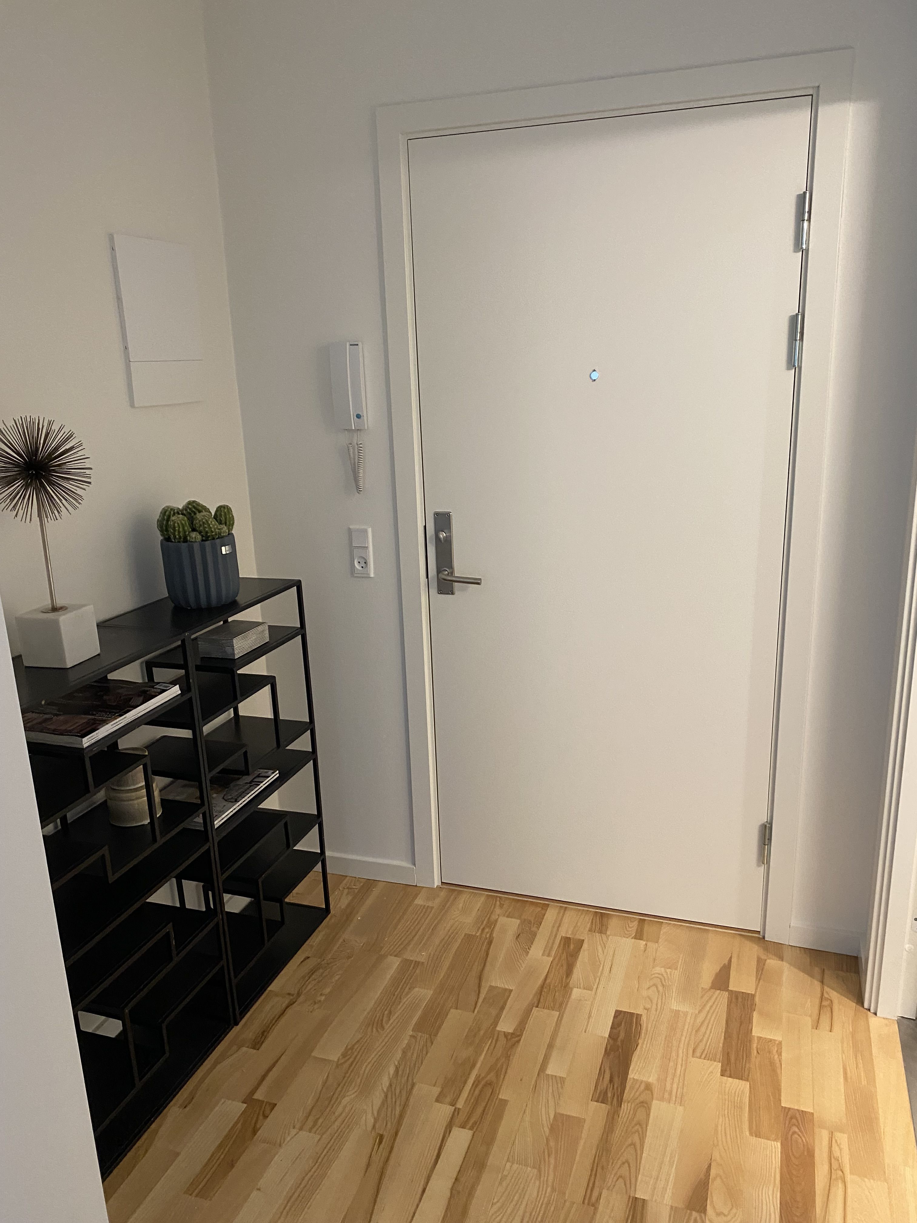Dejlig rummelig 3 værelses lejlighed på 2. sal