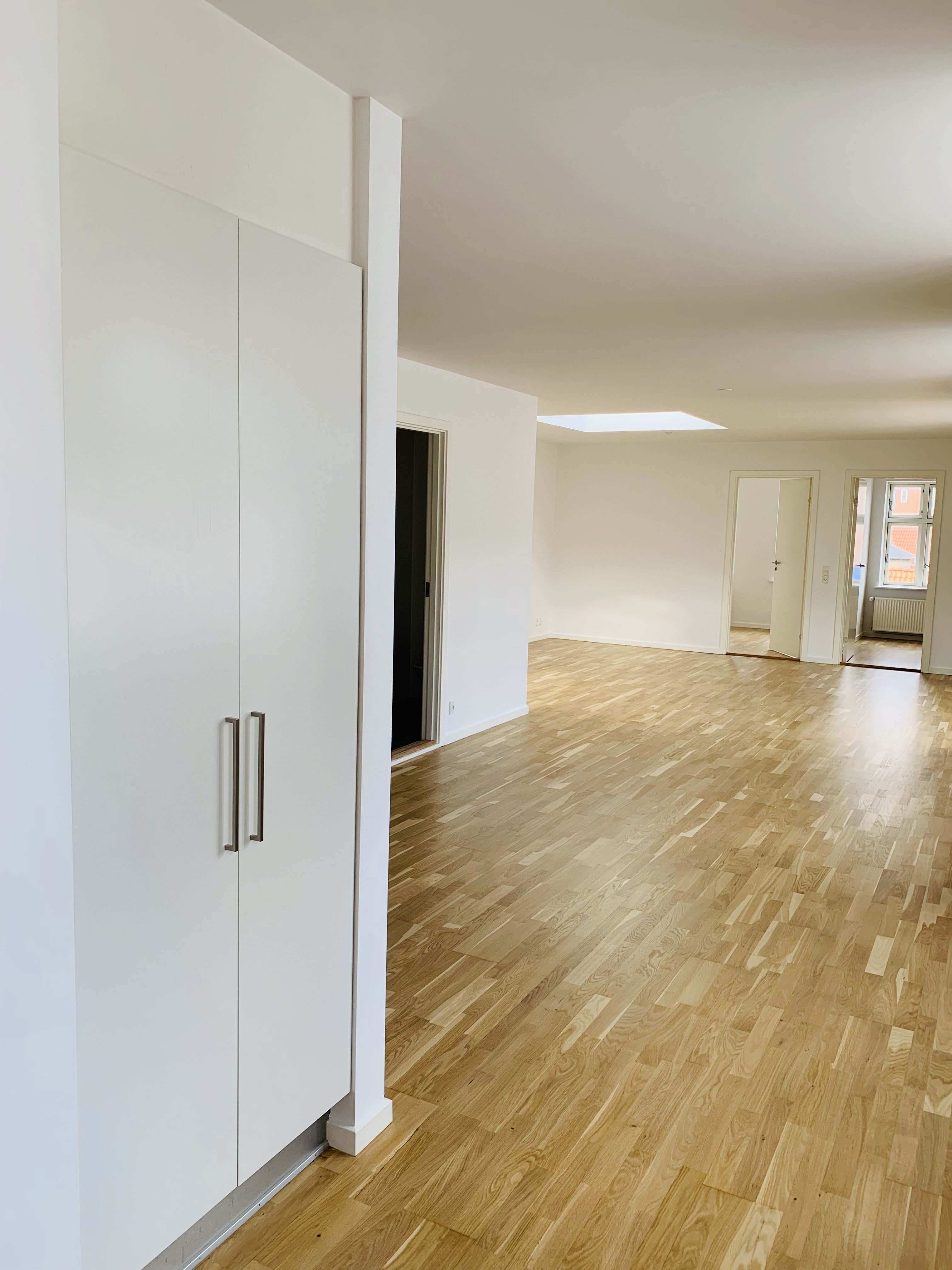 Enestående 3-værelses taglejlighed midt i Horsens – 106 m² med altan