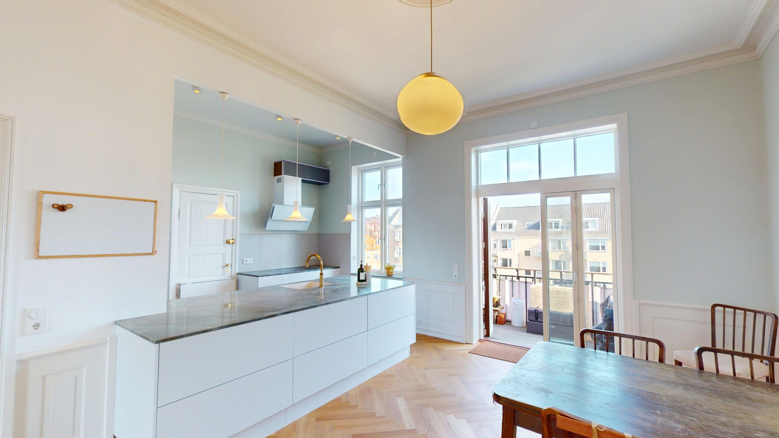 4 værelses lejlighed på Rosenørns Allé i Frederiksberg C udlejes