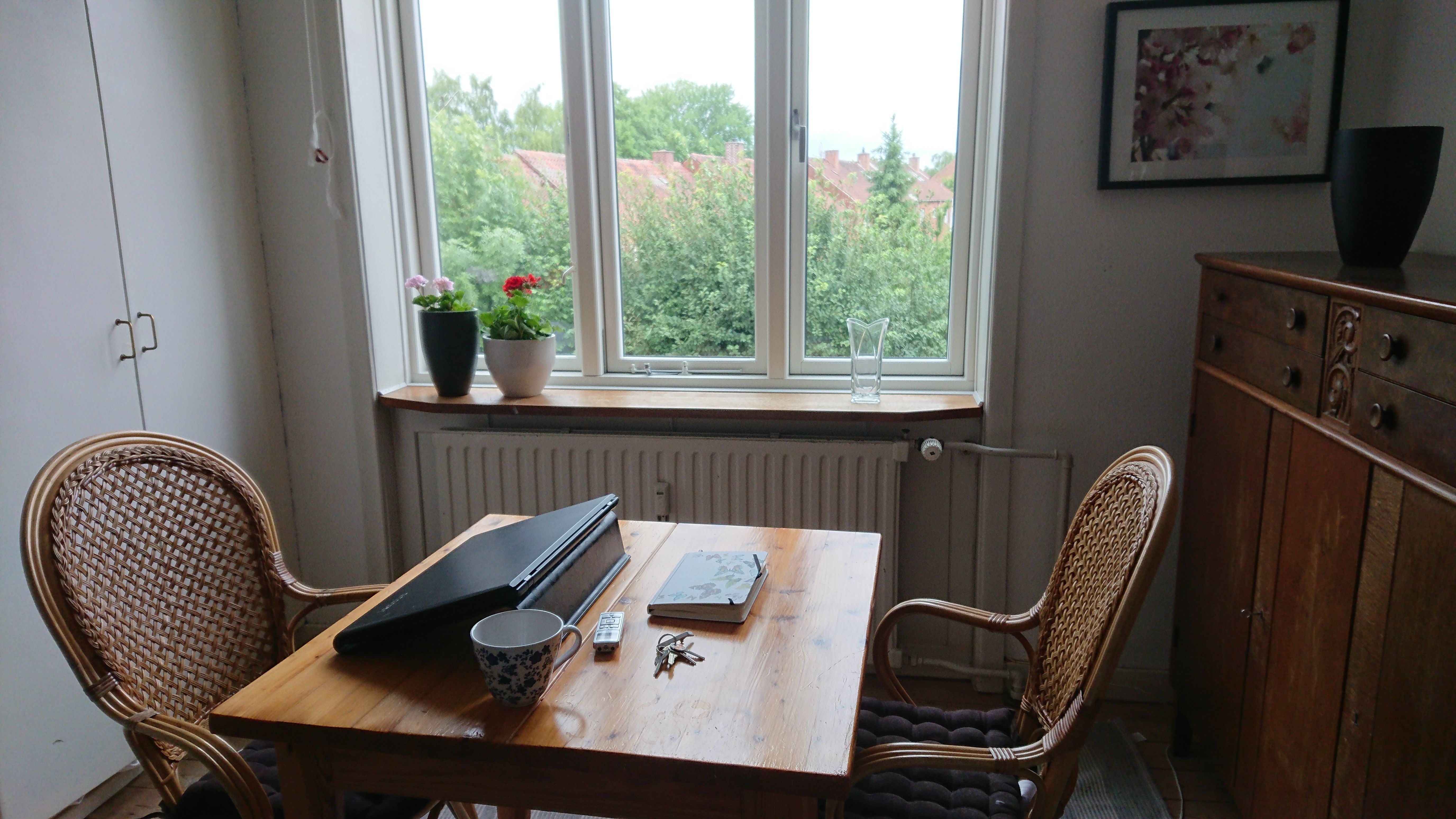 Furnished room near train, buss, shops and DTU.