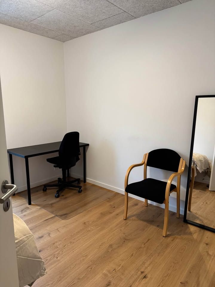 11 m² furnished room in Taastrup (avaliable now)
