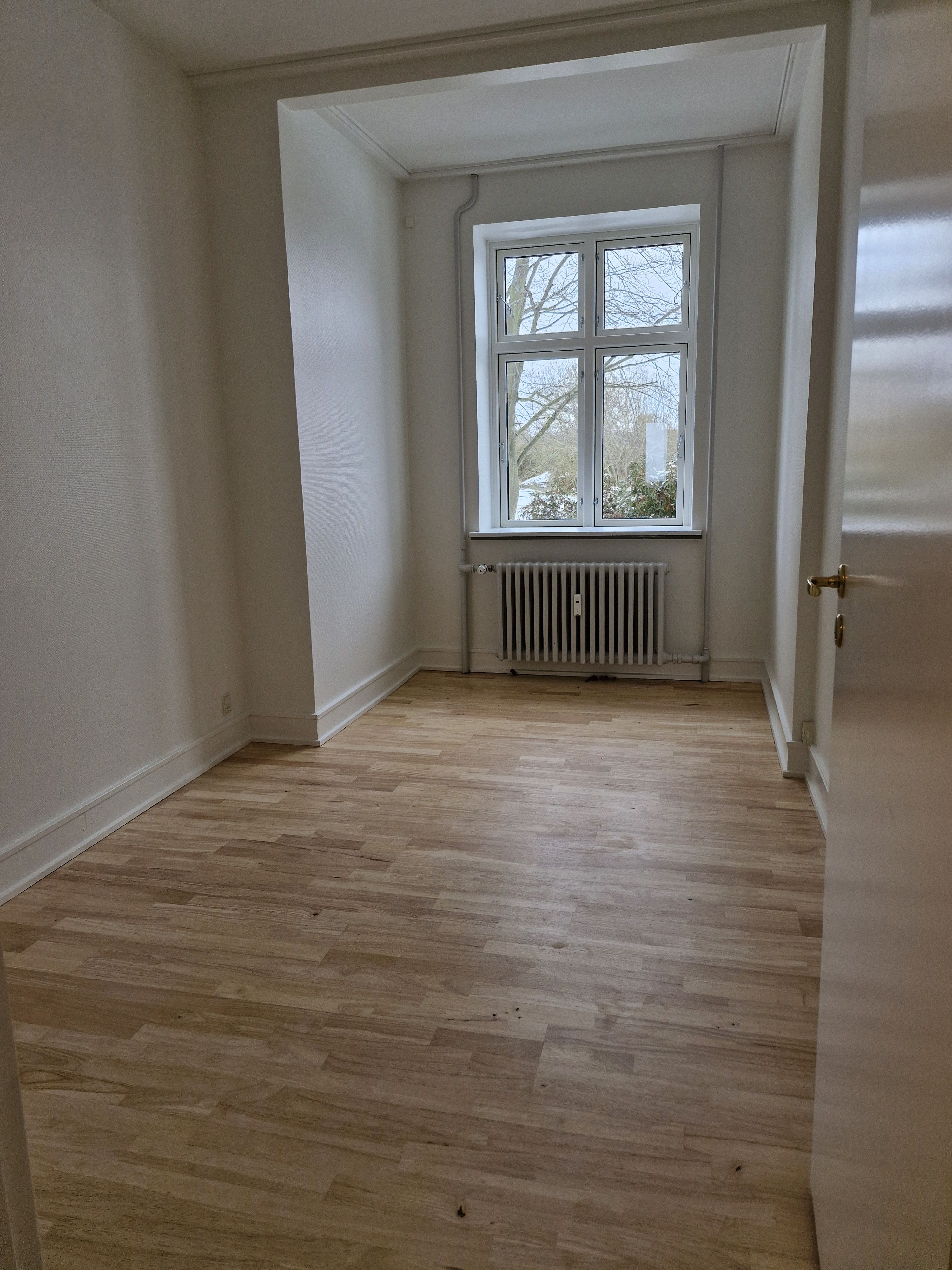 3 værelses, tæt på skole
