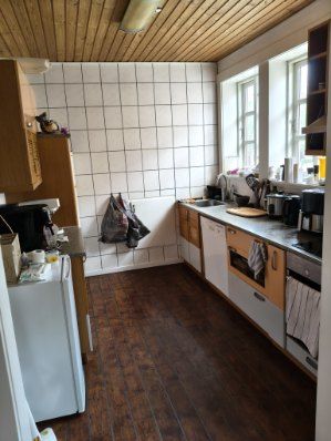 Lækker 1; salslejlighed  tæt. På banegården 