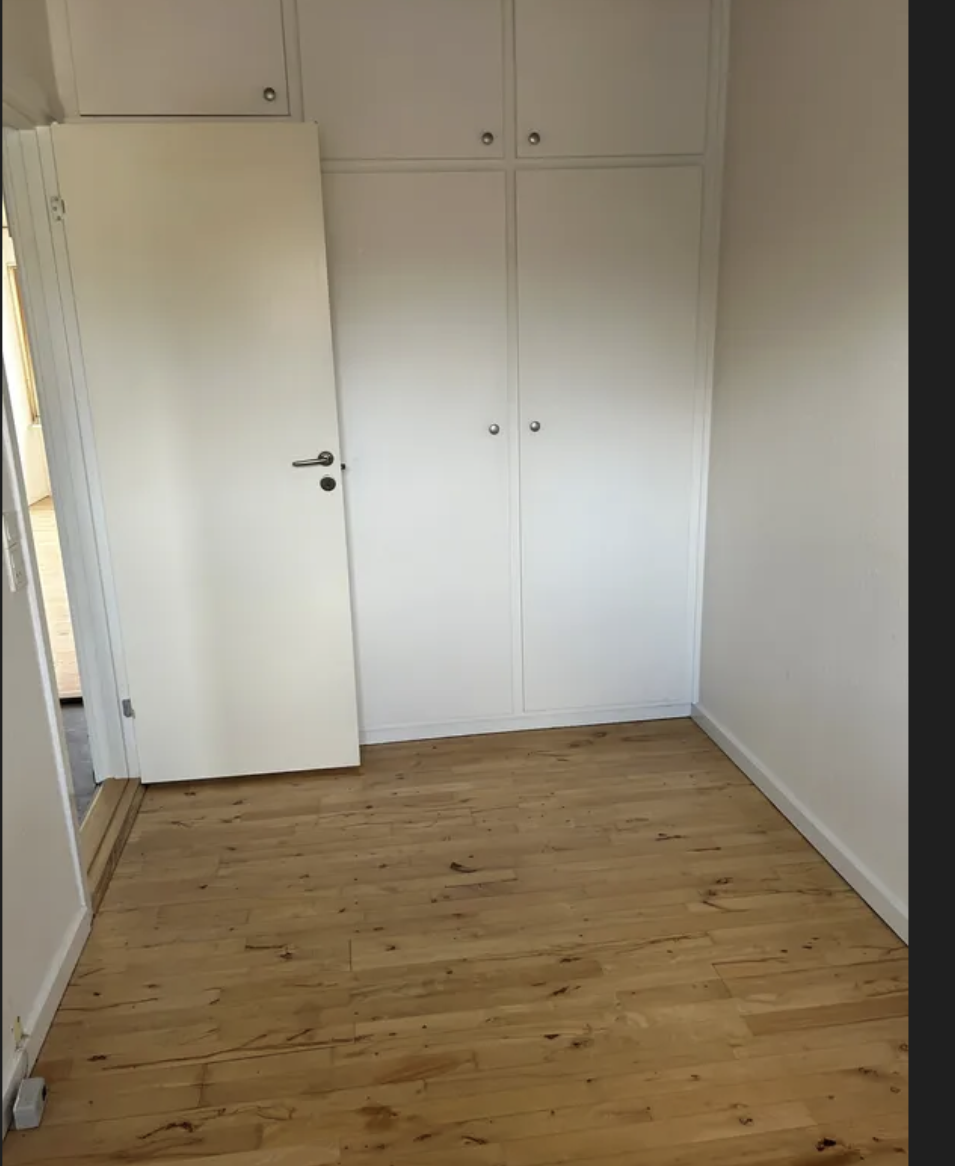 Hyggelig 2 værelses med privat parkeringsplads