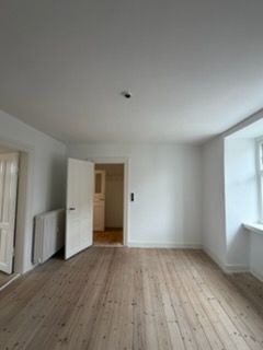 Lejlighed i Sydbyen med fælles gård