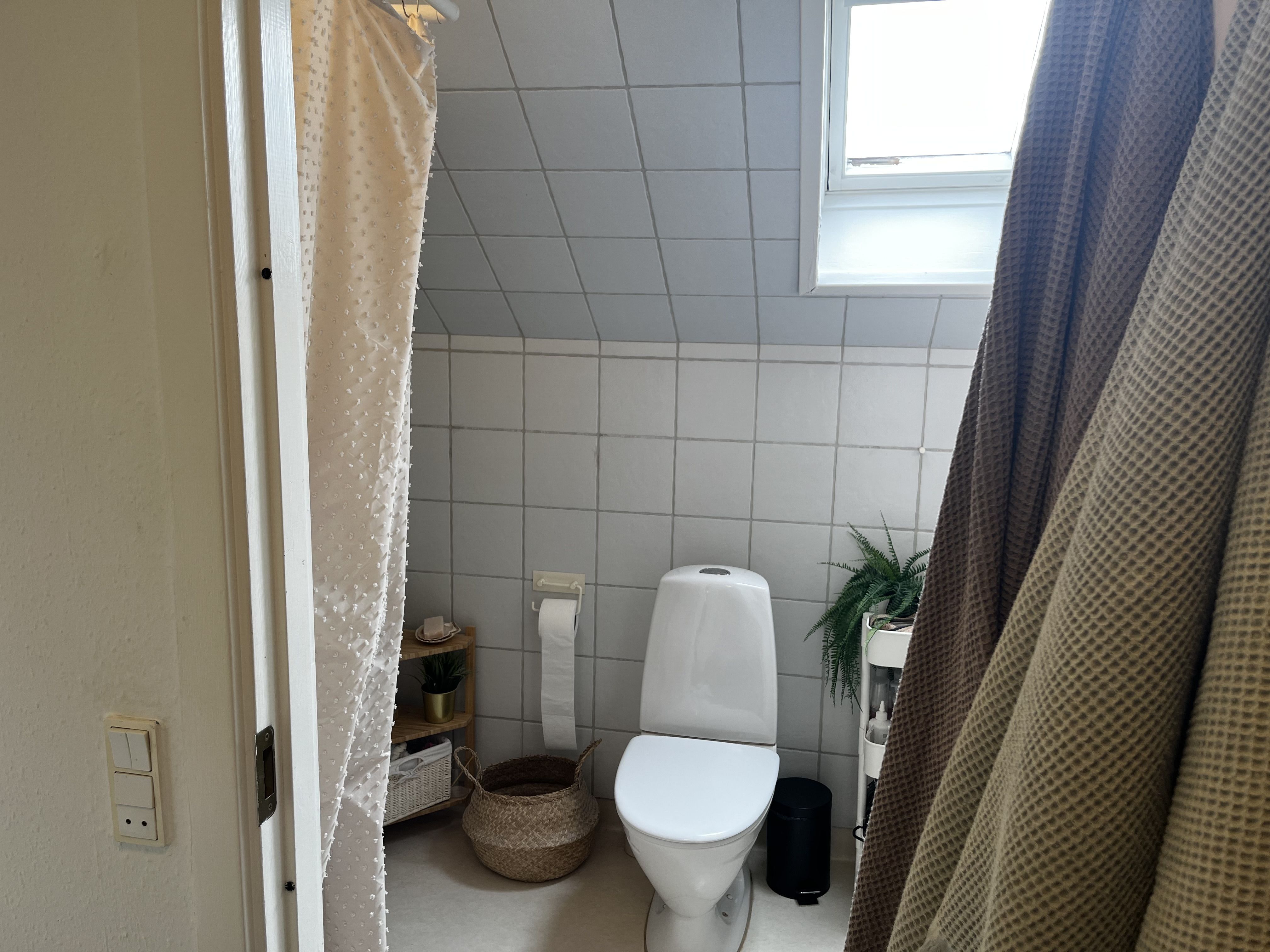 Pæn og regulær 3 værelses lejlighed