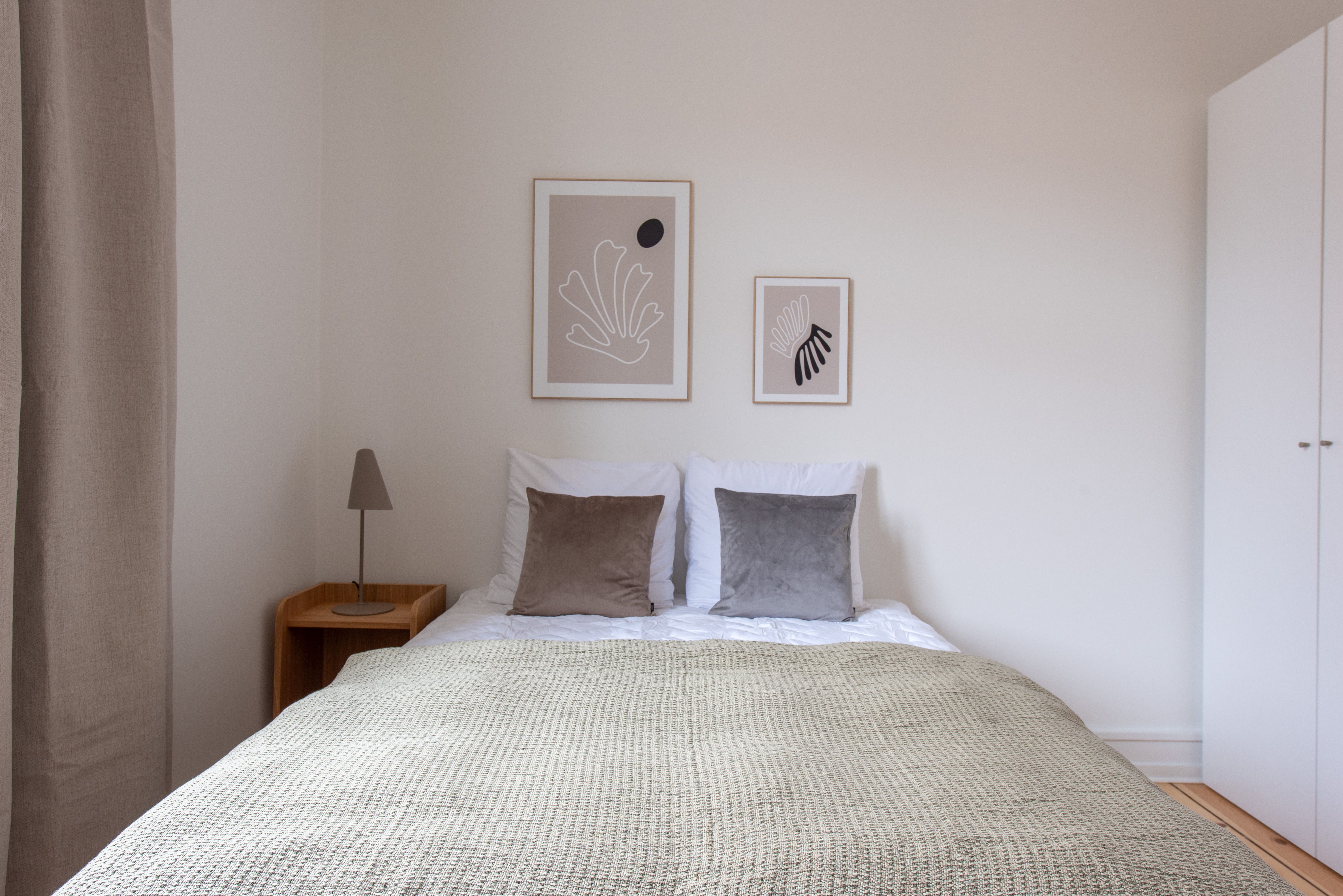 Furnished co-living apartment for working professionals