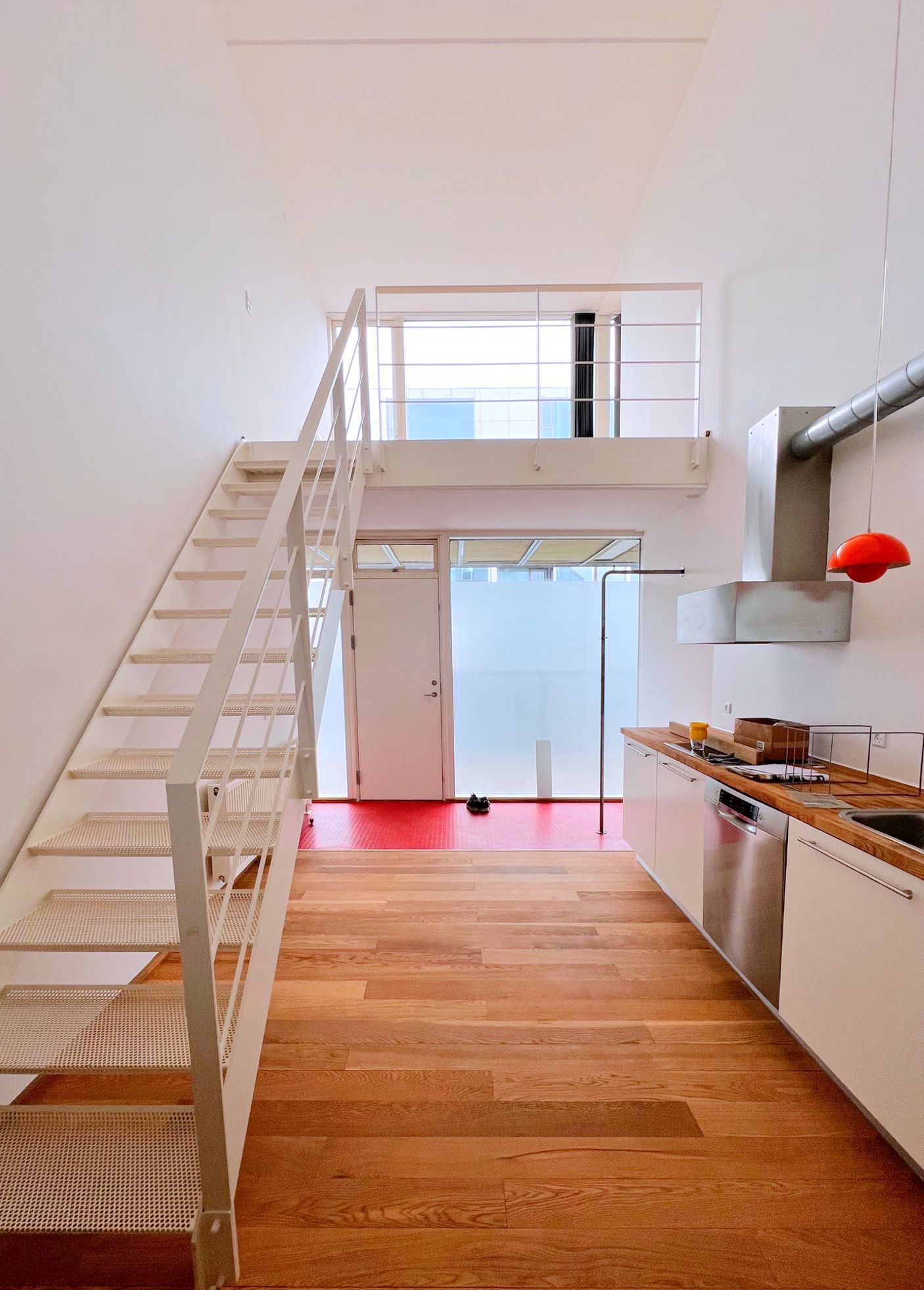 Lys New Yorker-lejlighed i to plan i VM-huset - 105 m²