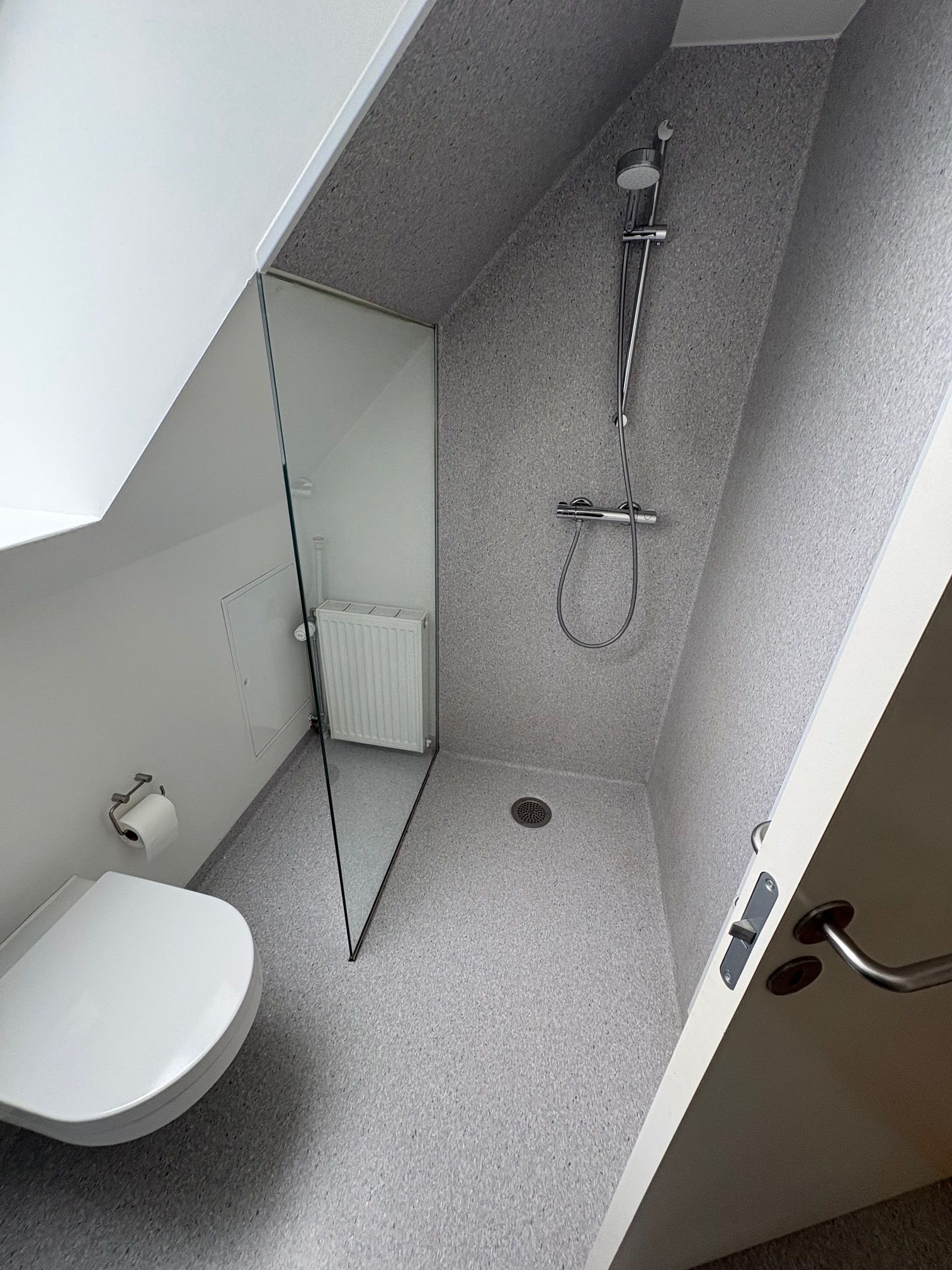 Flot penthouselejlighed med altan, nær Vejle Midtpunkt. 