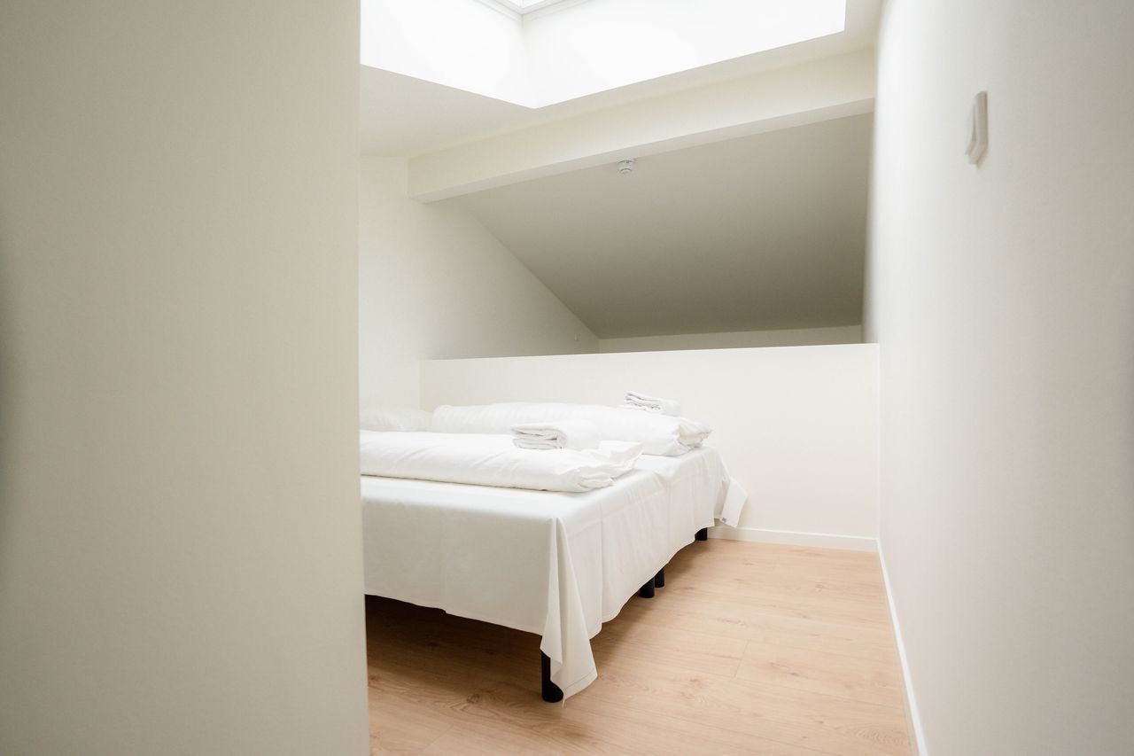 Fully furnished apartment doublex with all kitchen utilities, with wifi, heating, Bedroom and a living room with balcony.  (25 available apartments perfect for a company with multiple employees)