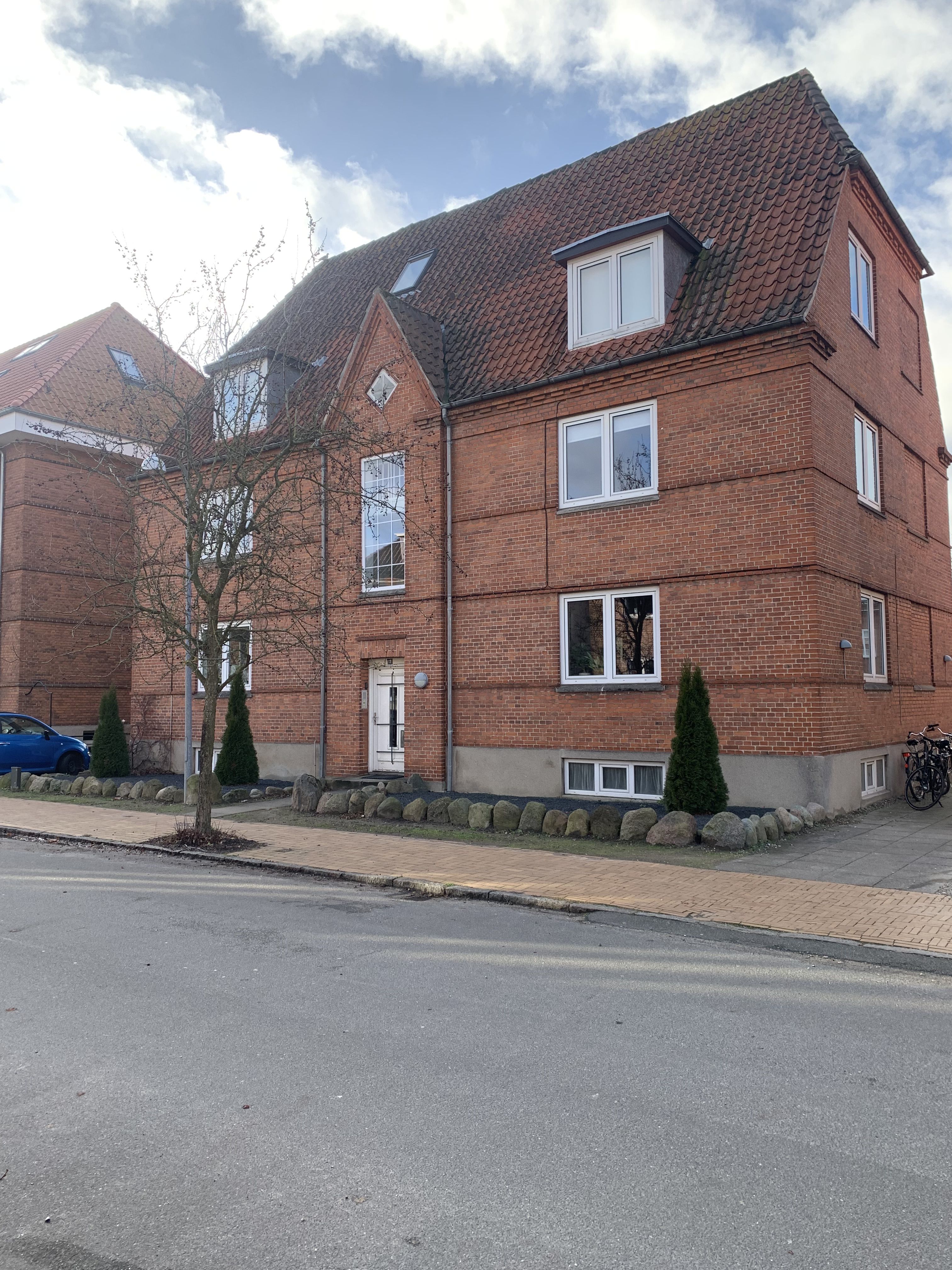 Lejlighed centralt i Odense C GRATIS VAND OG VASK.