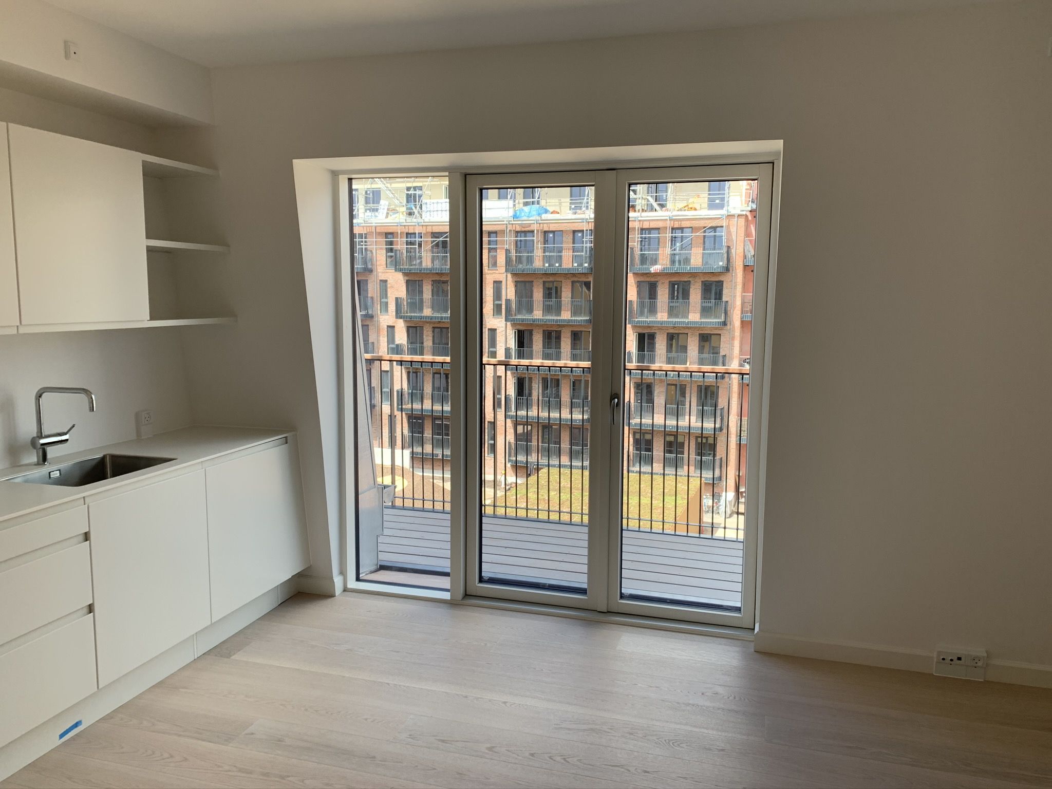 Moderne 3-værelses lejlighed med altan midt på Nørrebro, photo 3