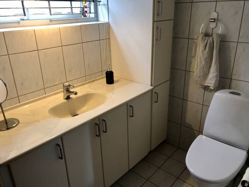 Aalborg Dejligt lyst værelse centralt beliggende
