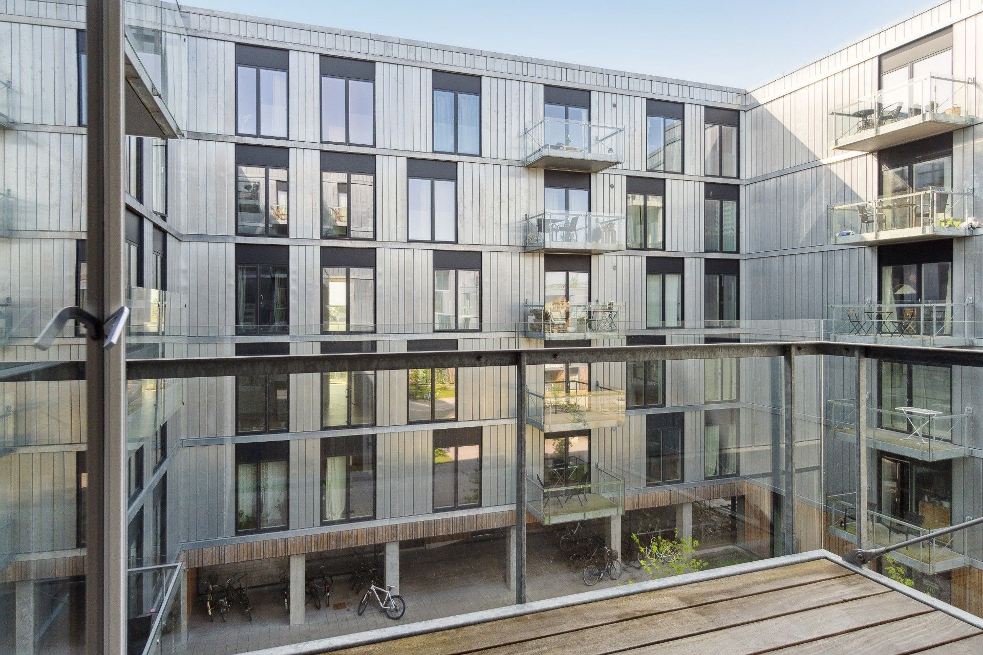 Delevenlig penthouse - to altaner
