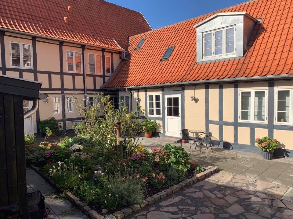 Nyrenoveret stuelejlighed