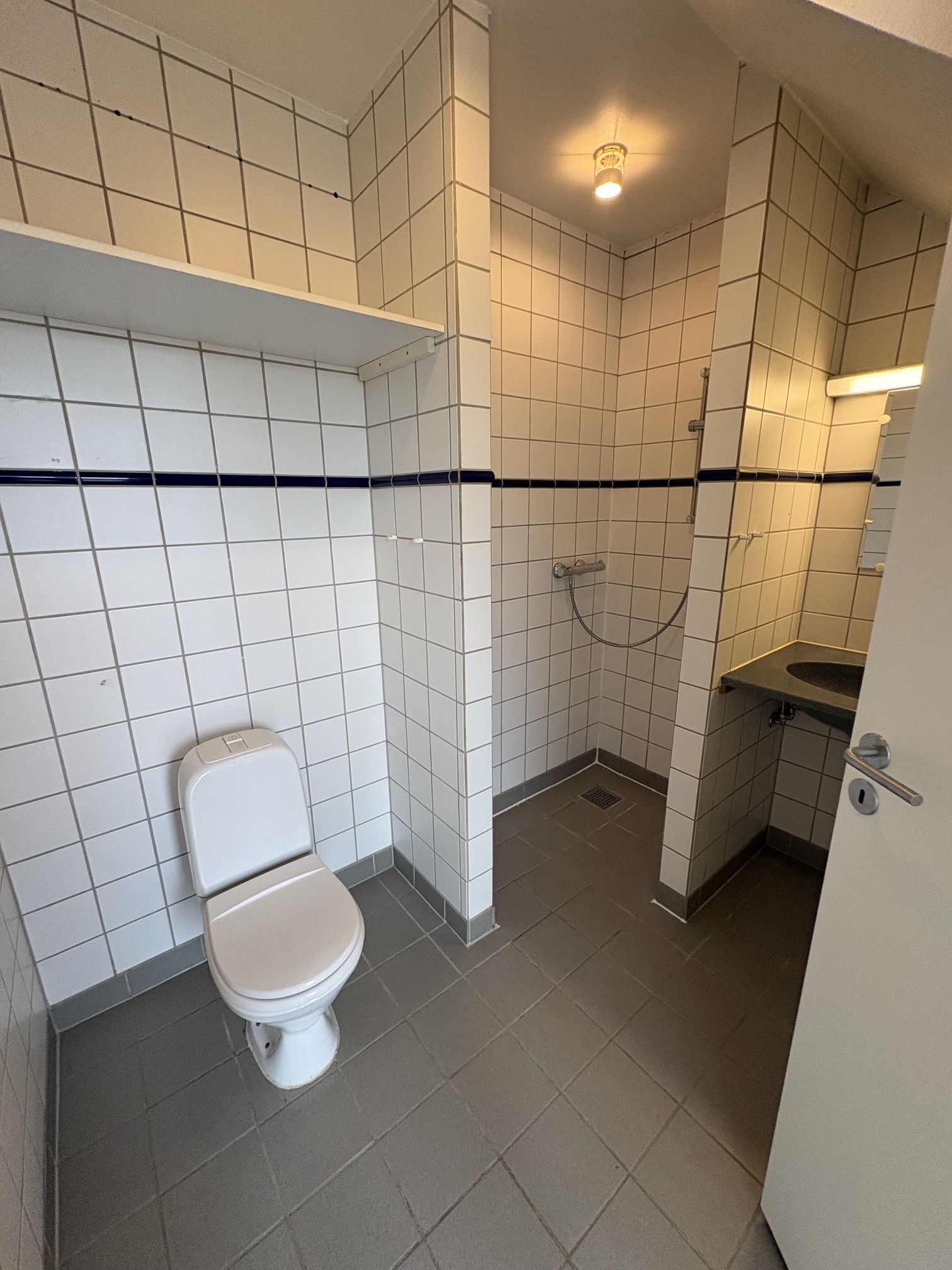 Stor 3. værelses lejlighed med altan