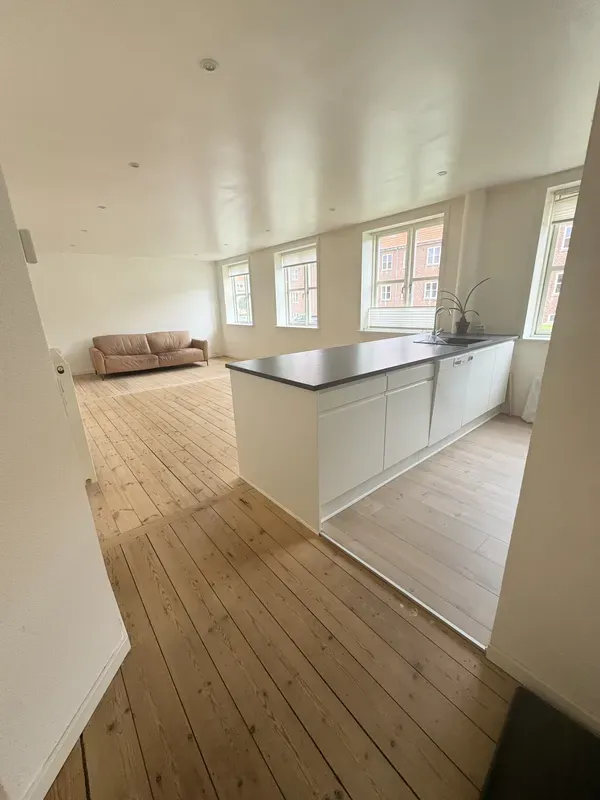2-værelses lejlighed på 76 m²