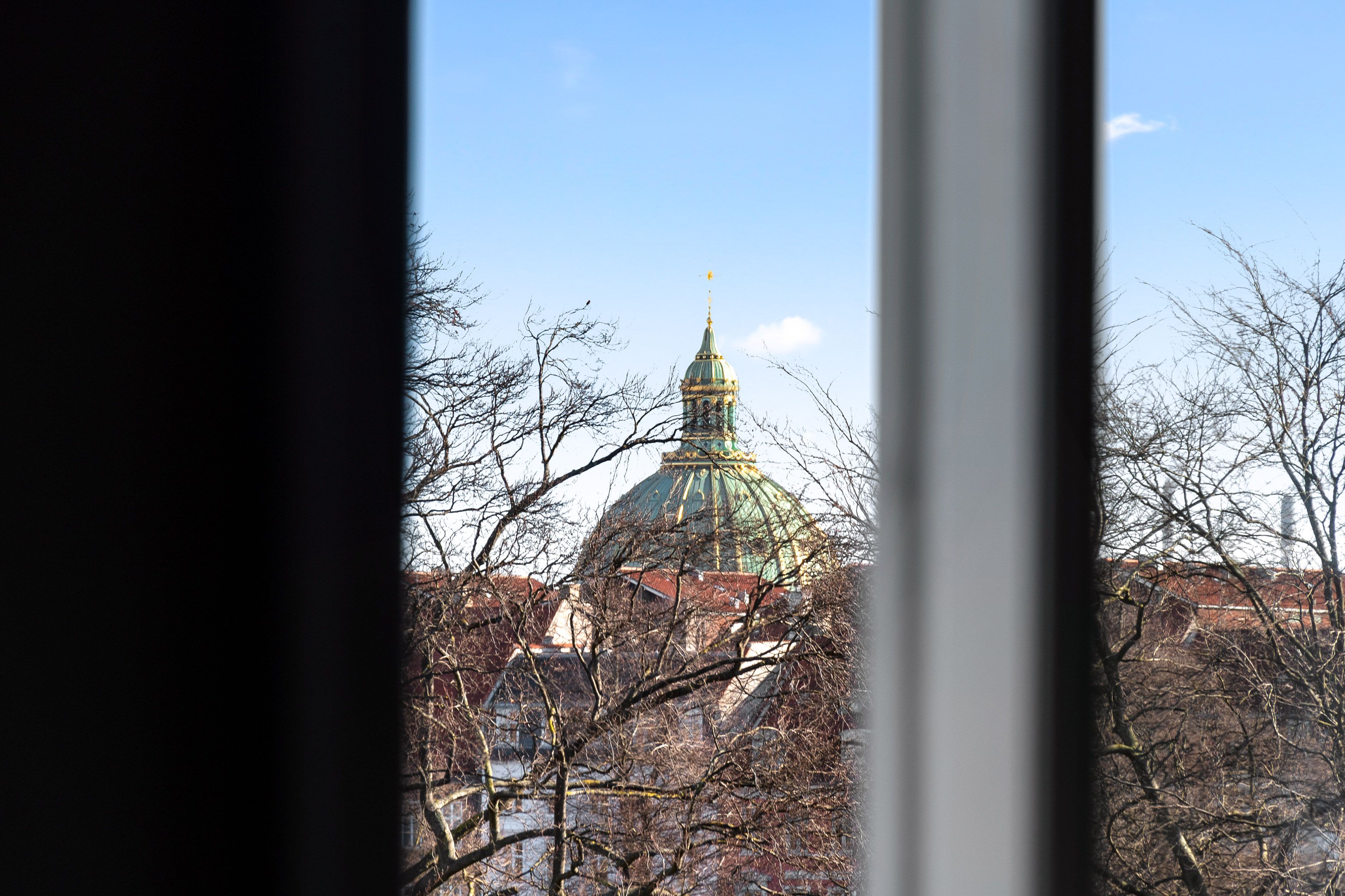 I hjertet af København - Med tagterrasse, udsigt over Kgs have & top renoveret 