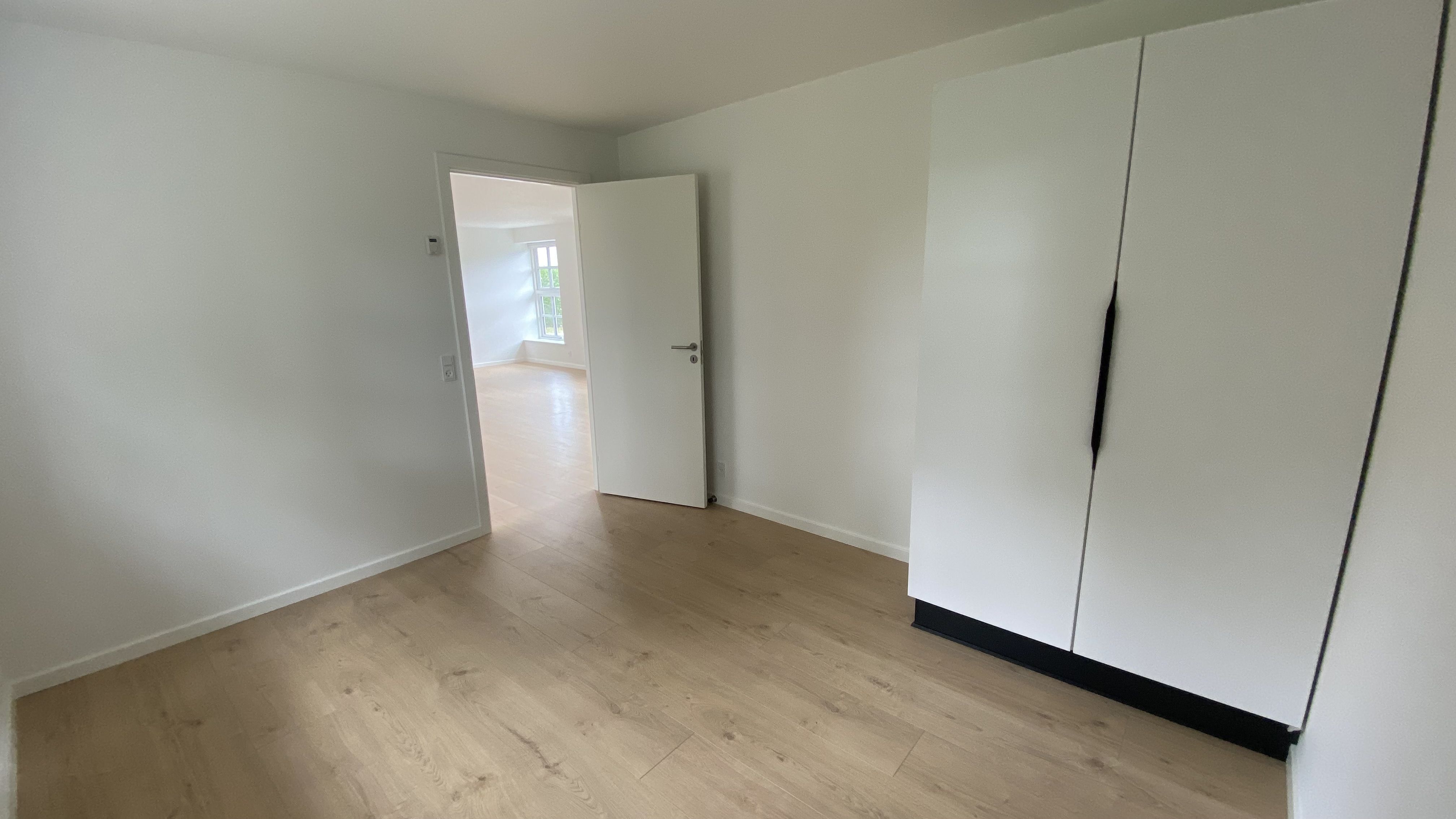 Rummelig 4-værelses lejlighed på 120 m² med have i Vinkel