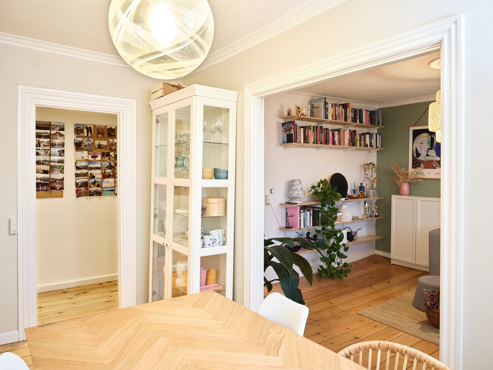 Lys lejlighed med altan | Vesterbro