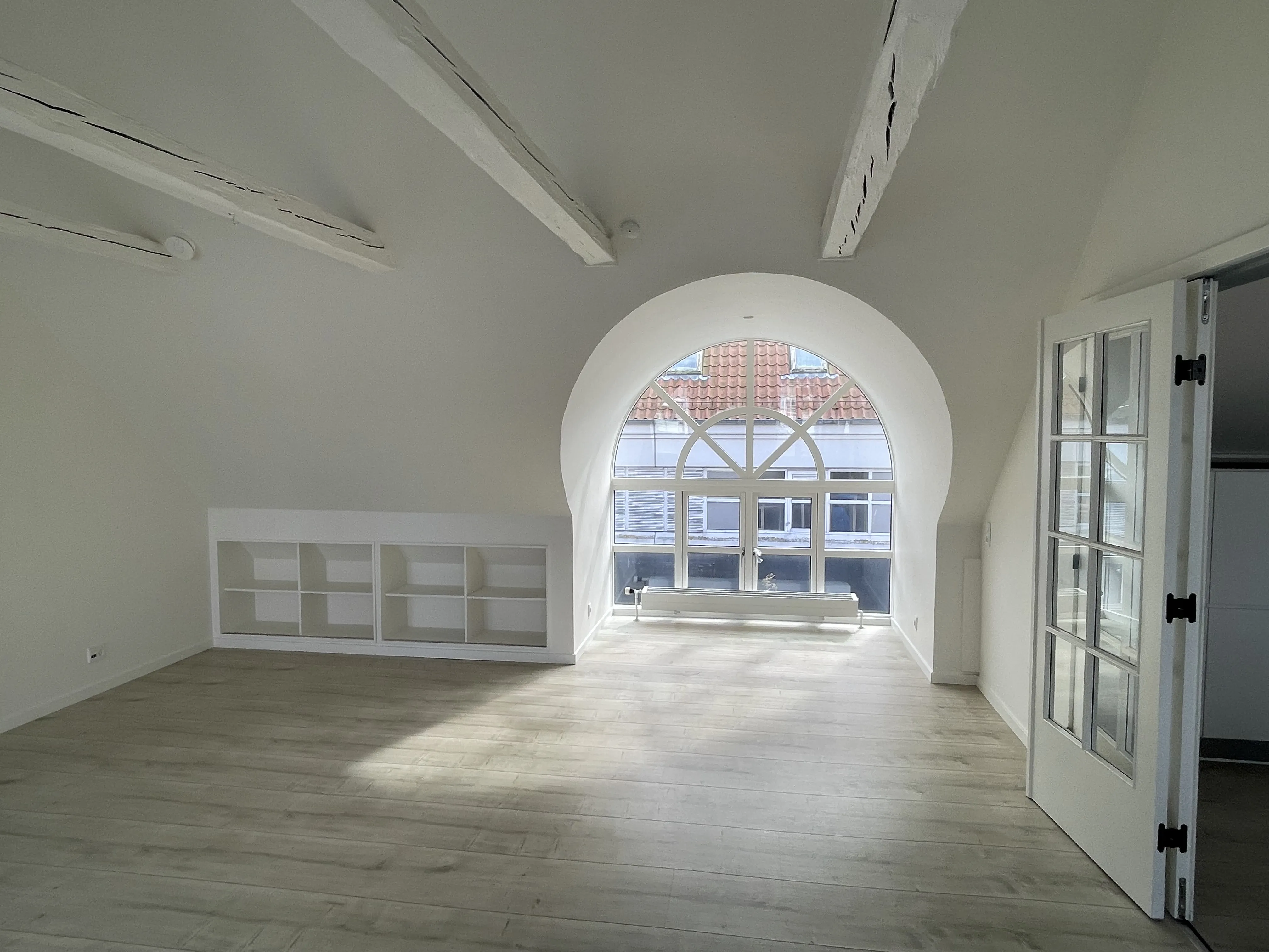 Charmerende penthouselejlighed med terrasse i hjertet af Holstebro