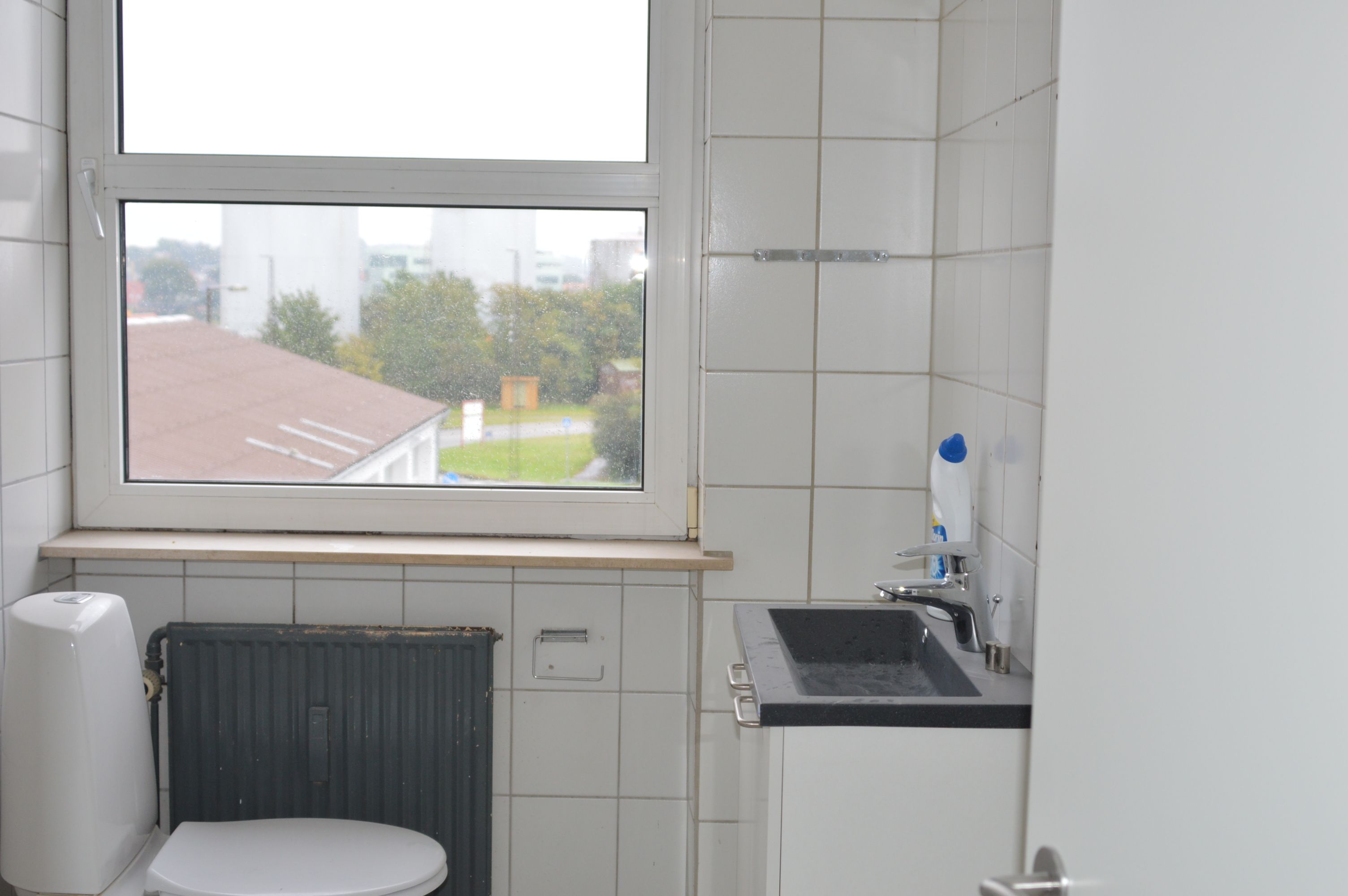 Lækker lys lejlighed, med udsigt til havn og lysindfald fra 3 sider
