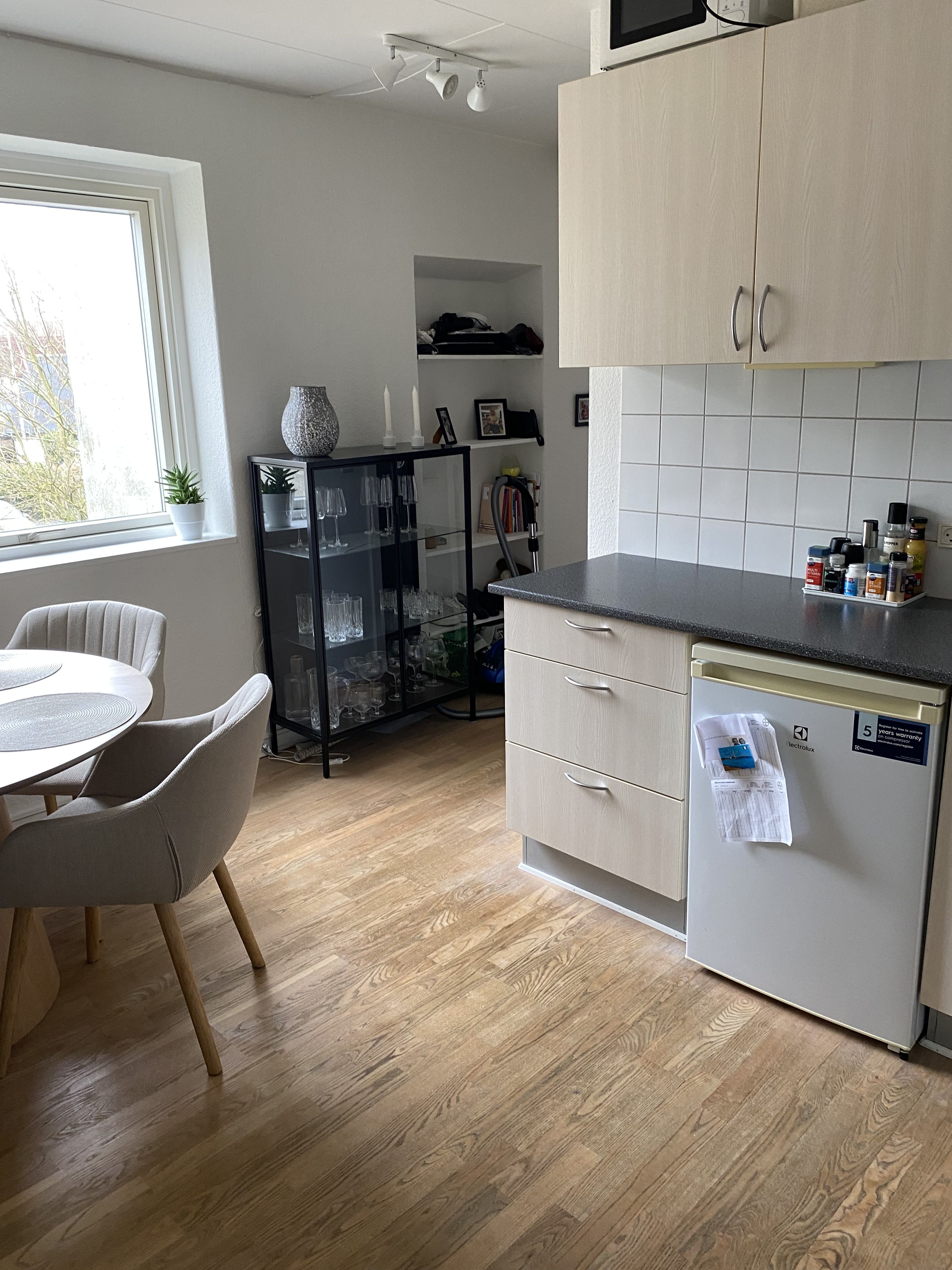 Dejlig 1 1/2 værelses i Vejle Centrum - vask del af huslejen 
