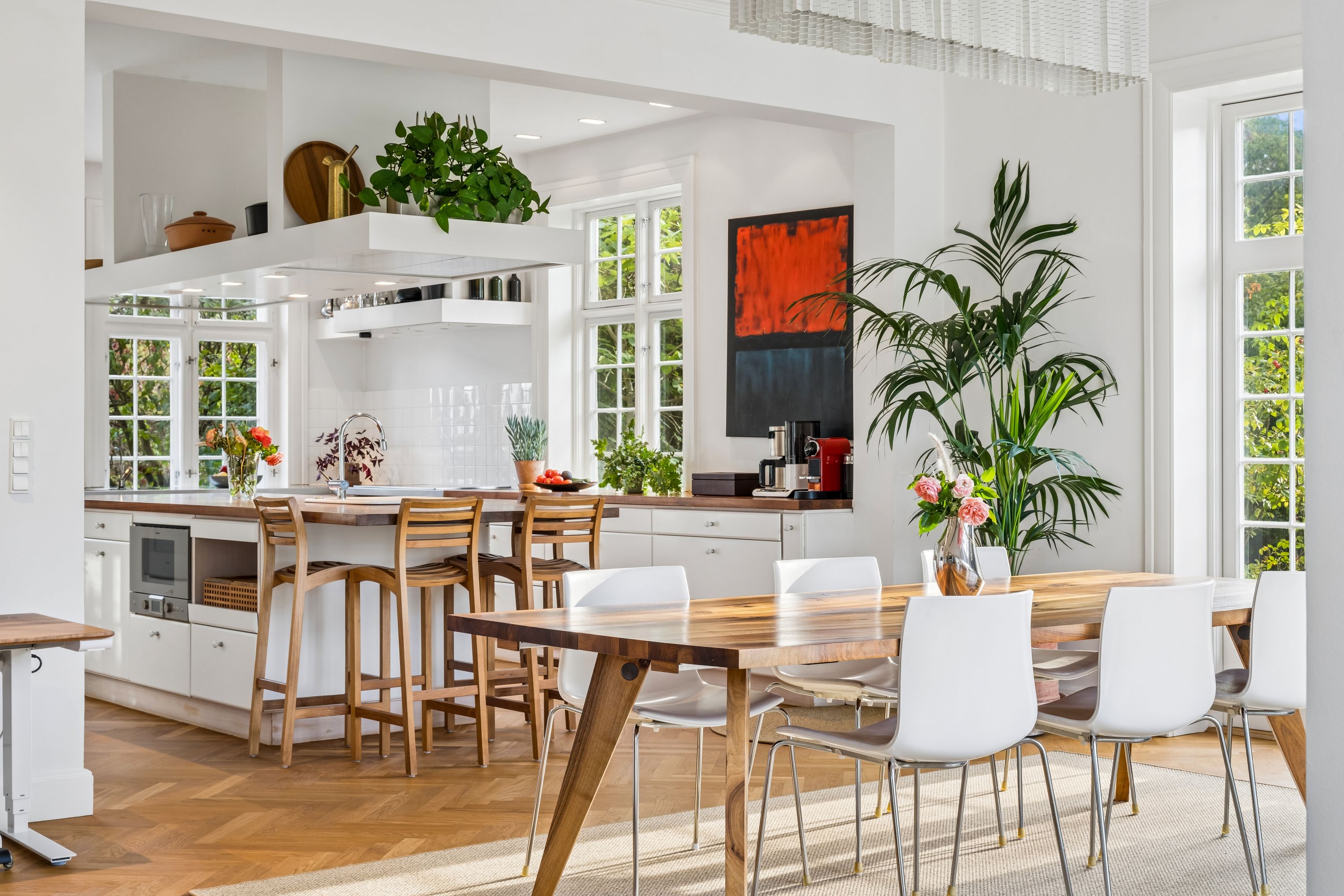 Klassisk og eksklusiv patriciervilla fra 1916 på 404 m² med stor have på Viggo Rothes Vej