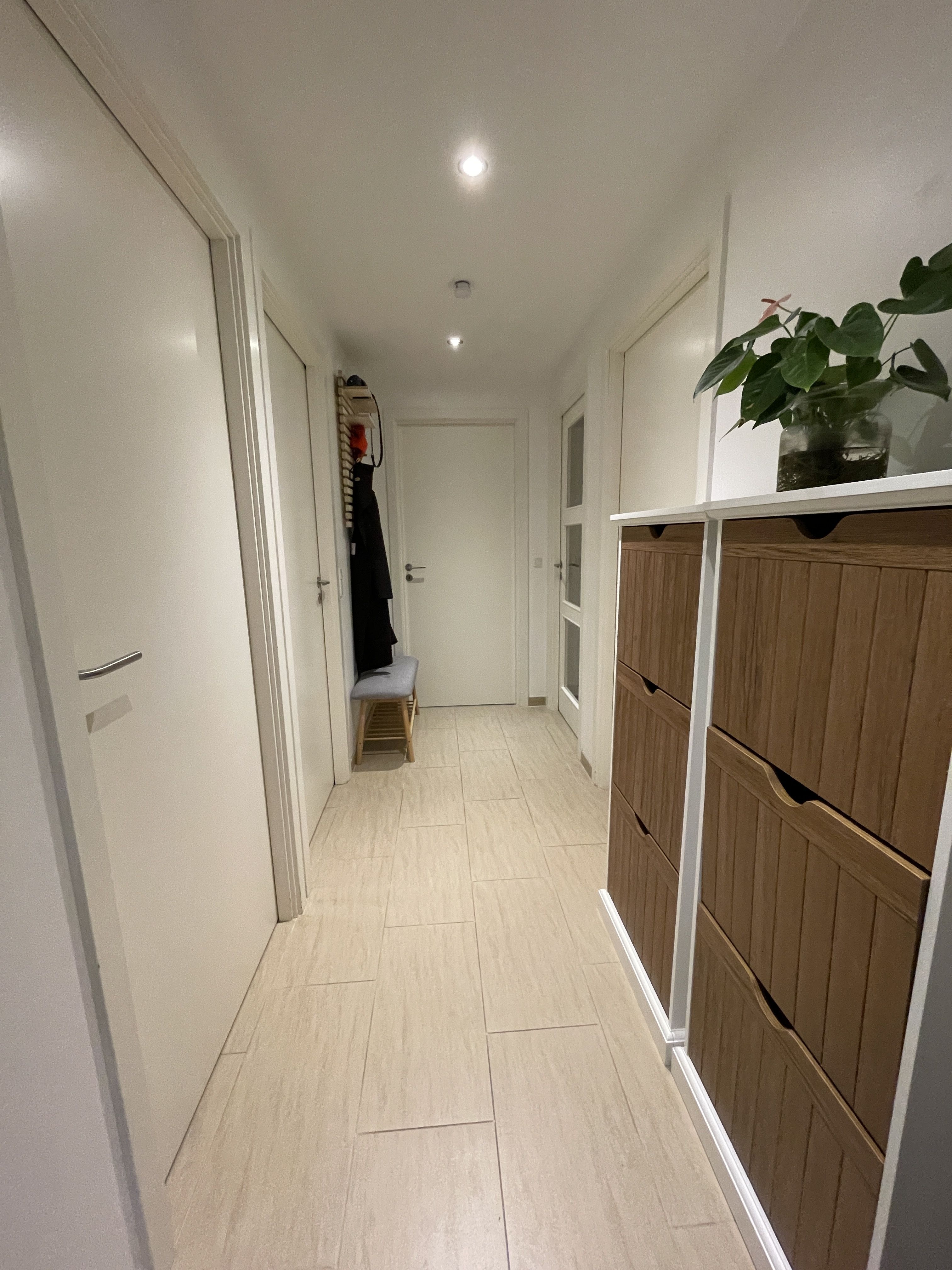5 room villa near center on quiet closed street