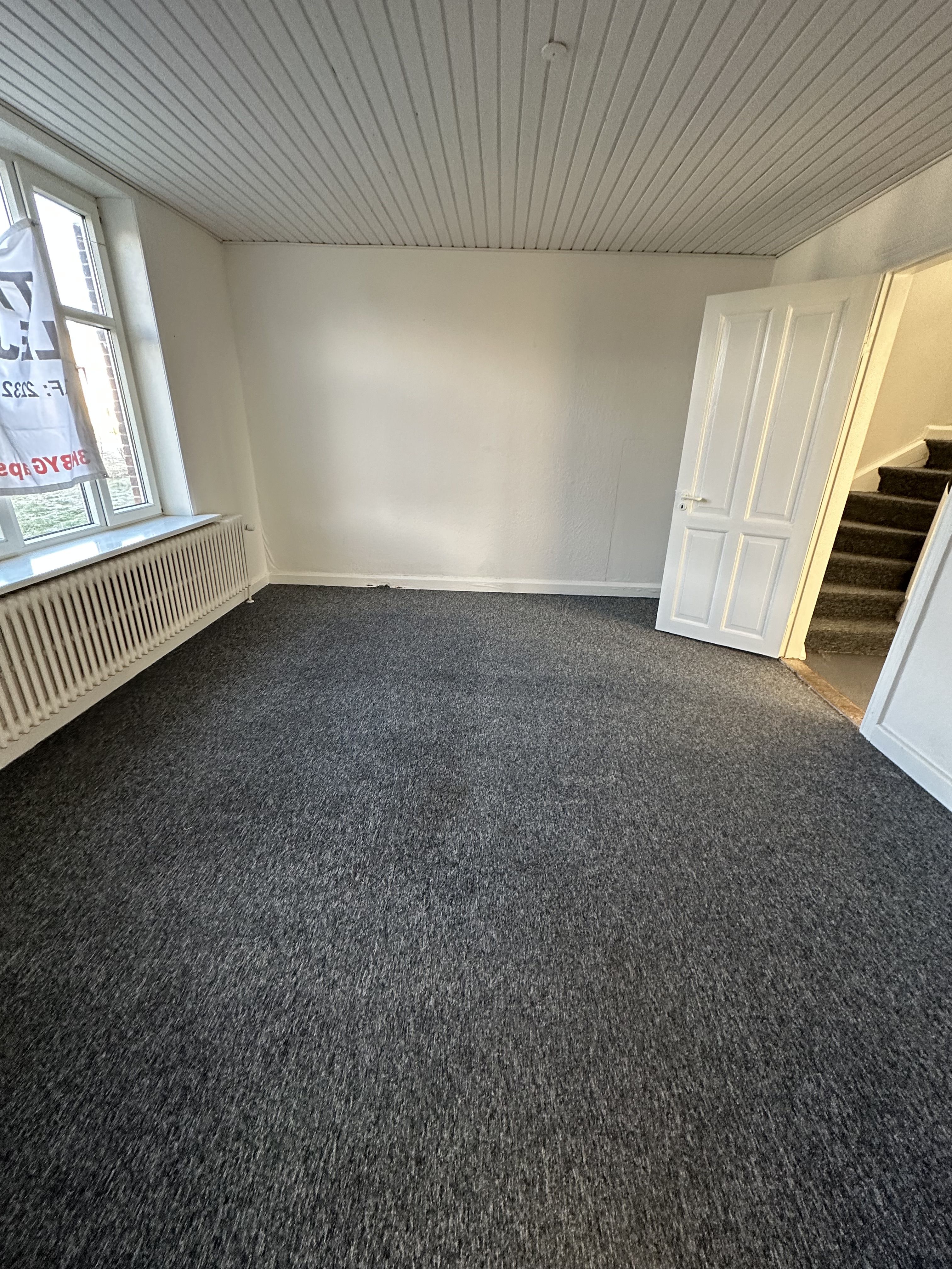 Stor lejlighed/hus nær Dronninglund - i rolige omgivelser.
