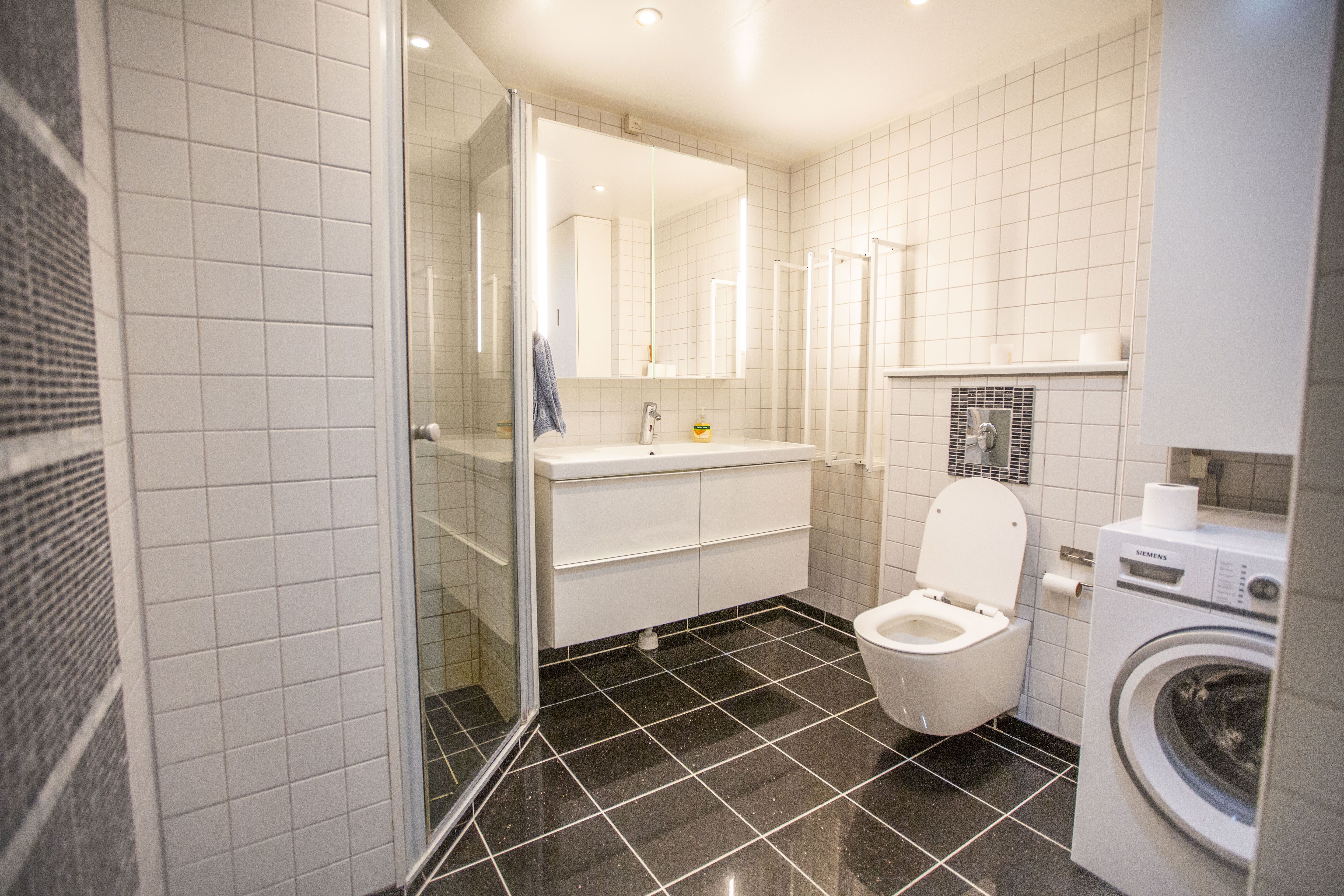 Rummelig og indbydende lejlighed på 133 m² i rolige omgivelser i Kbh NV