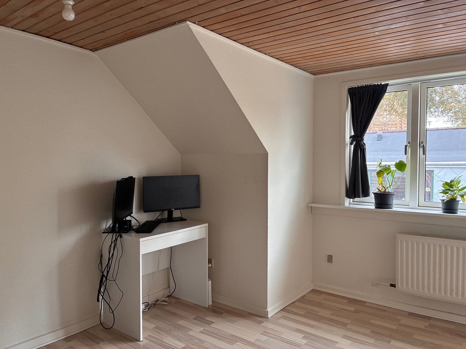 2 værelser på 45 m2 med eget køkken og badeværelse