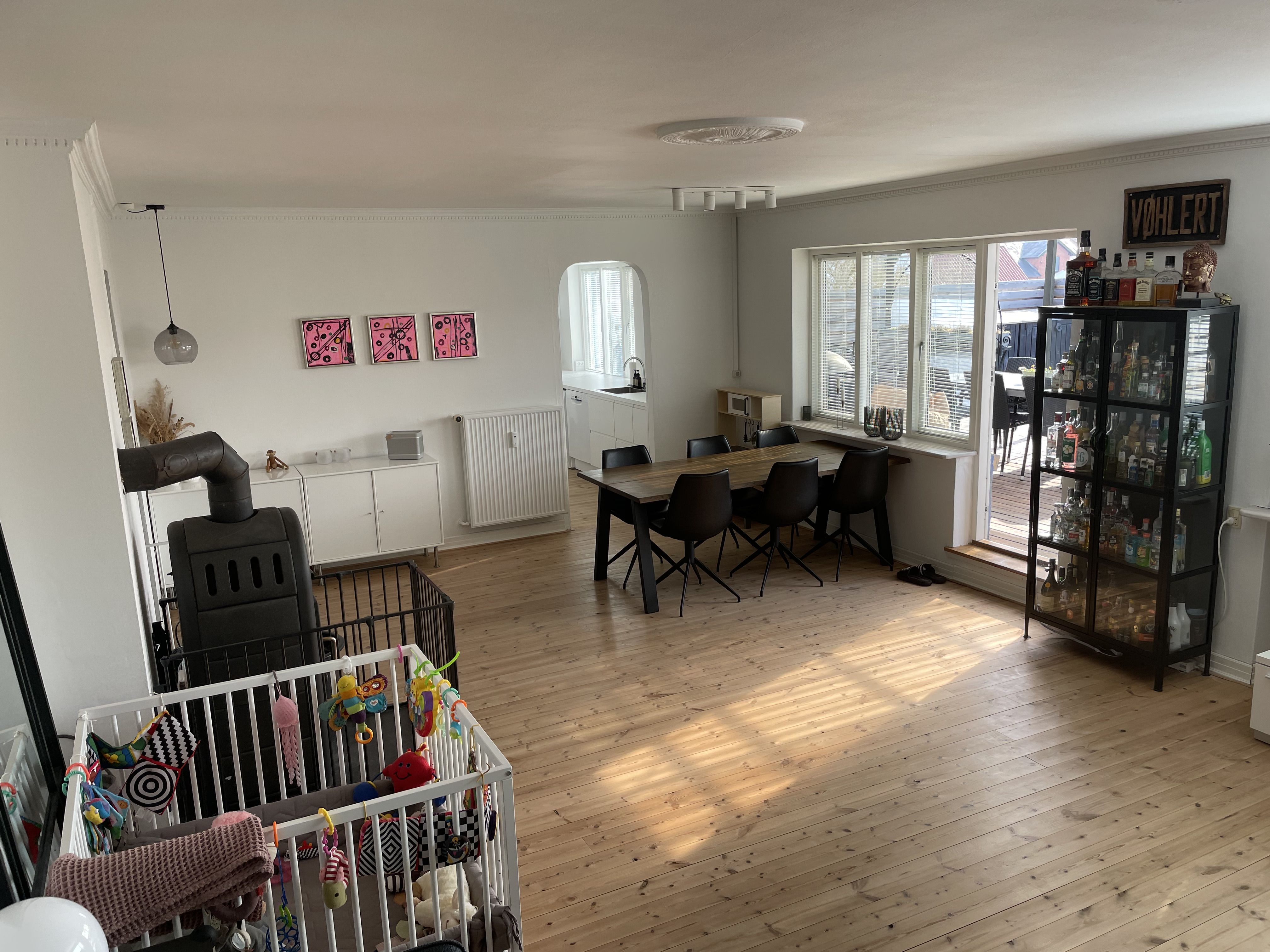 Lejlighed med stor ugenert tagterrasse, photo 2