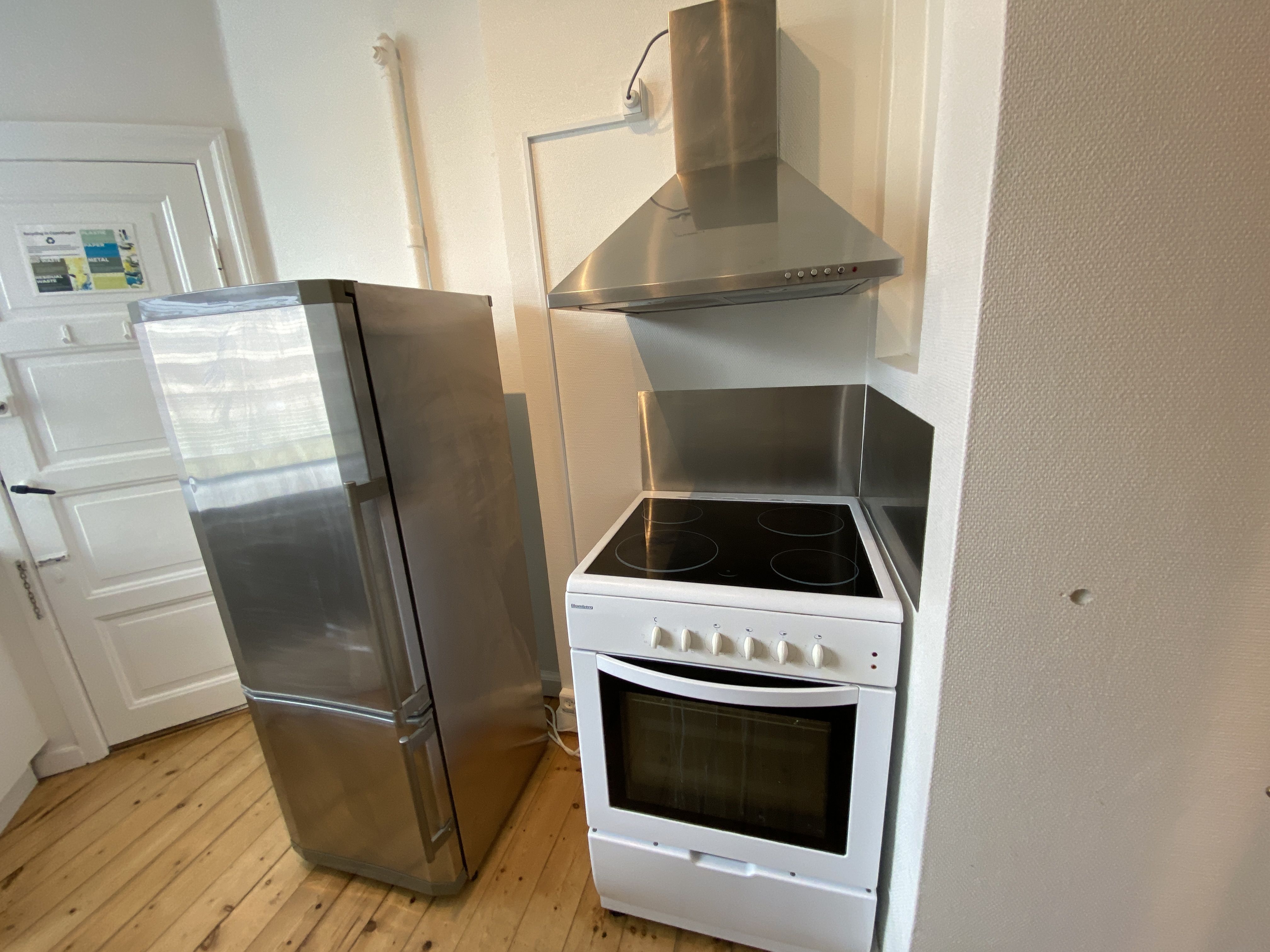 1 year lease furnished apartment