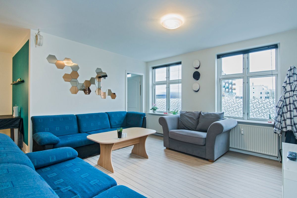 Renoveret med dejlig lukket have - ved fjorden, photo 2