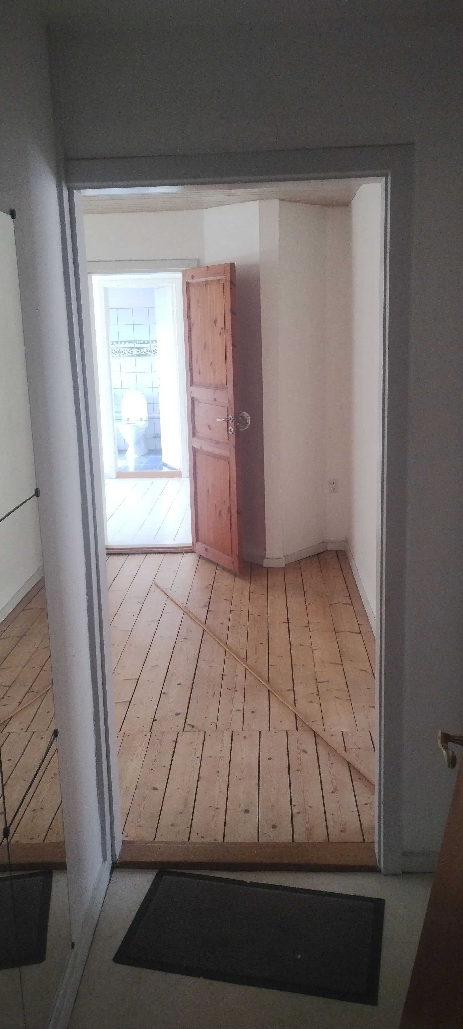 5 vær. ejerlejlighed i Aalborg city husleje incl vand og bygas
