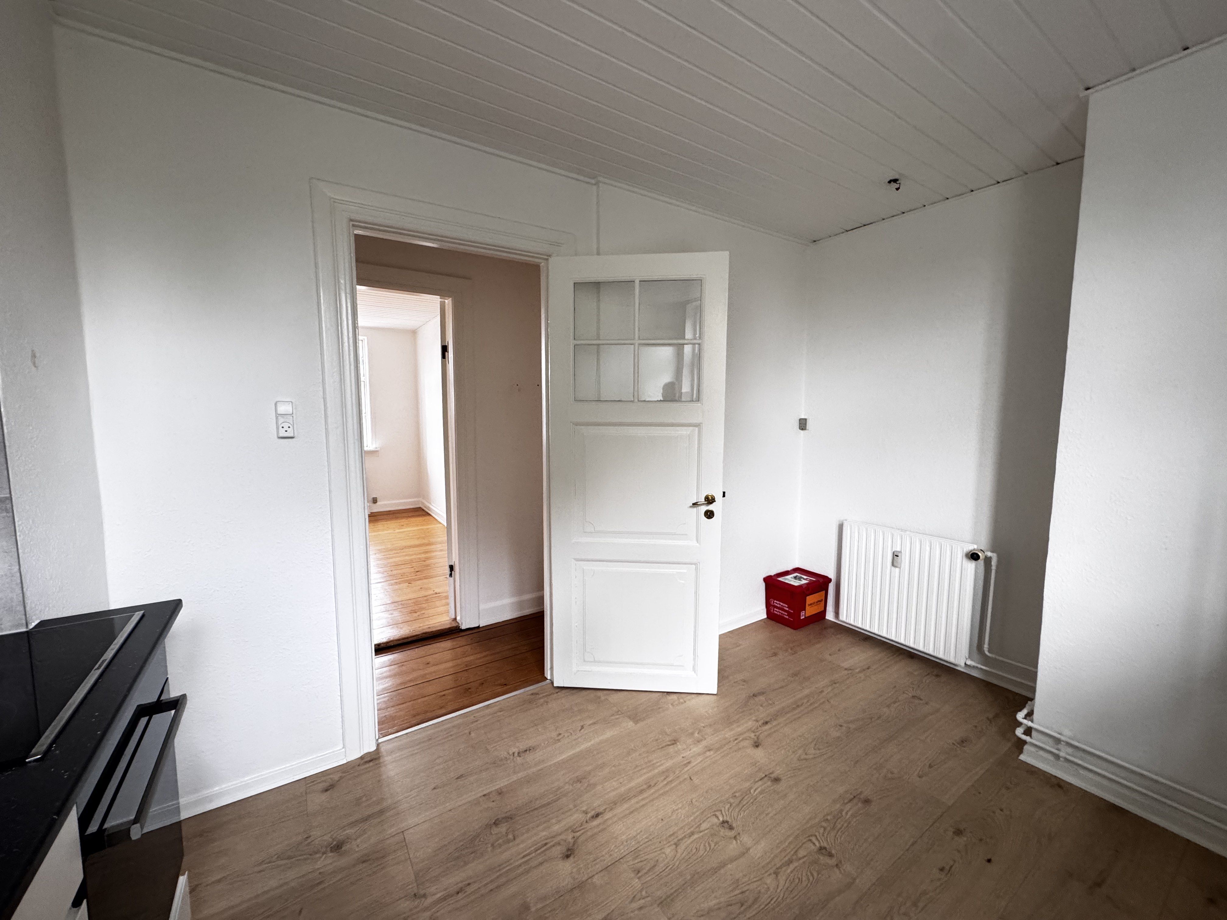 Flot lejlighed i hjertet af Rødkærsbro er nu til leje