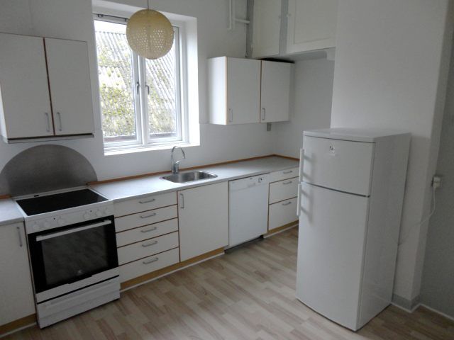 6 værelses lejlighed på Søndergade i Nakskov udlejes