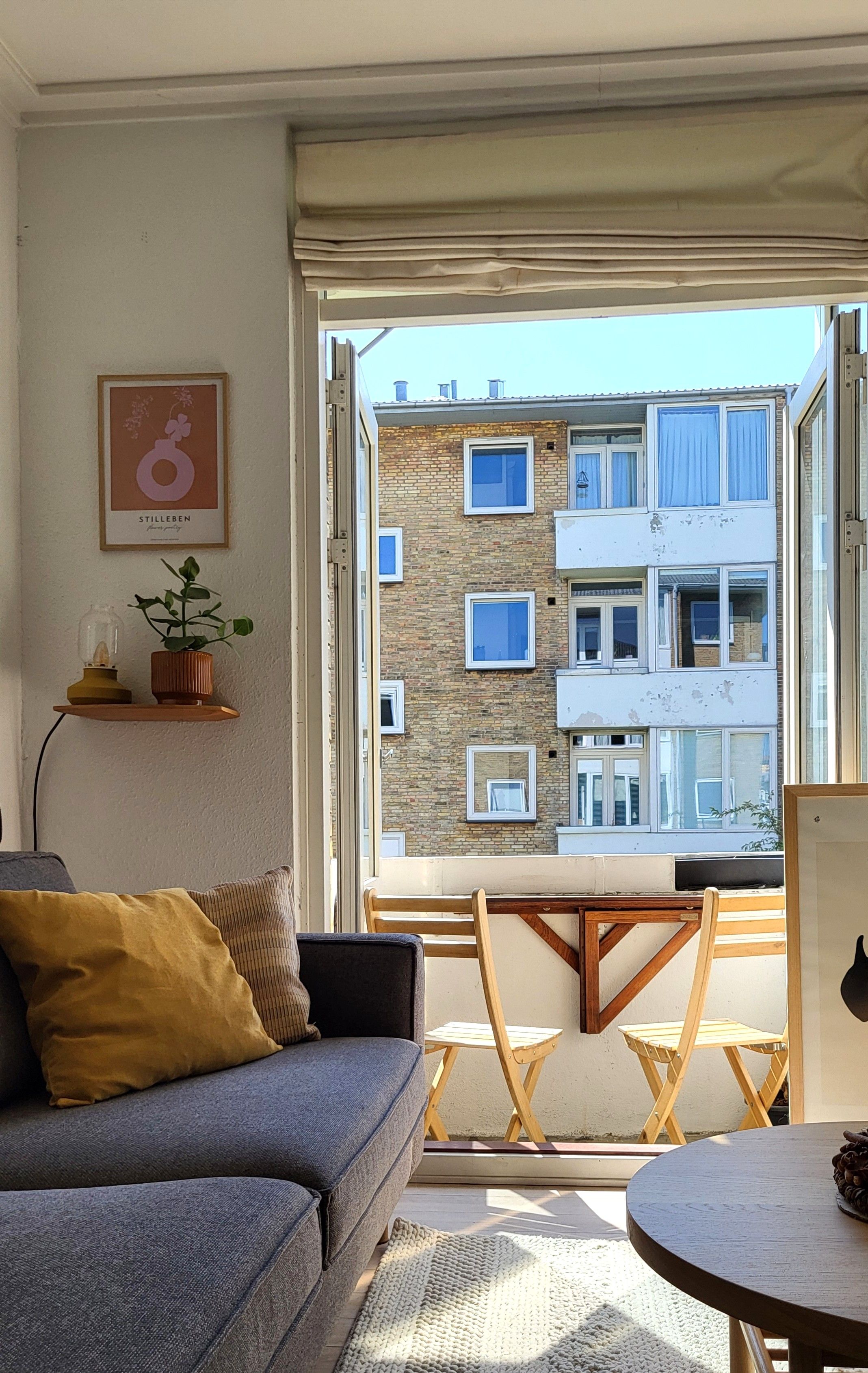 Fully Furnished Two-Room 62 m² Apartment with a Balcony next to Grøndal St. (Pet Friendly)