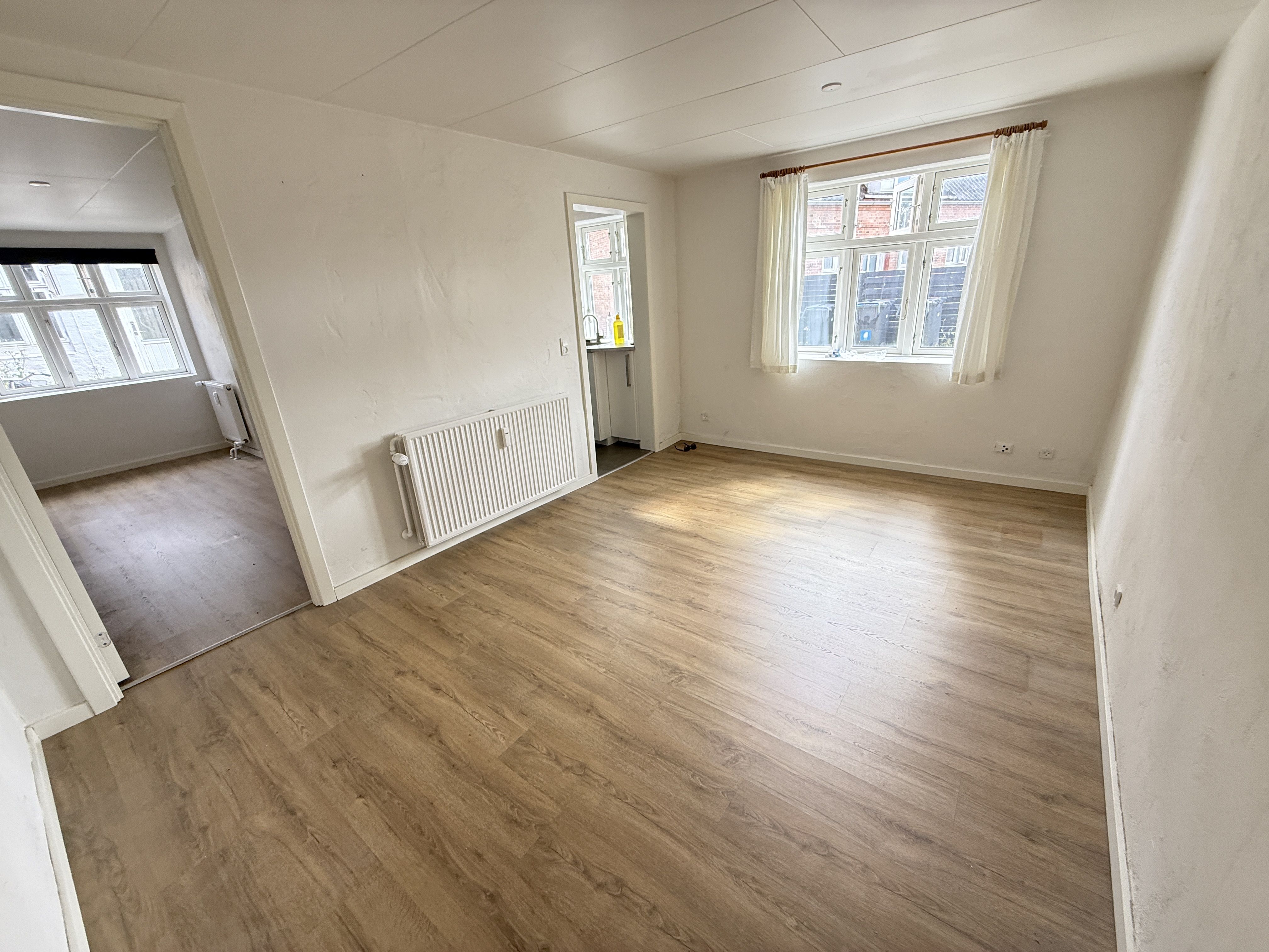 Hus med 2 vær. 