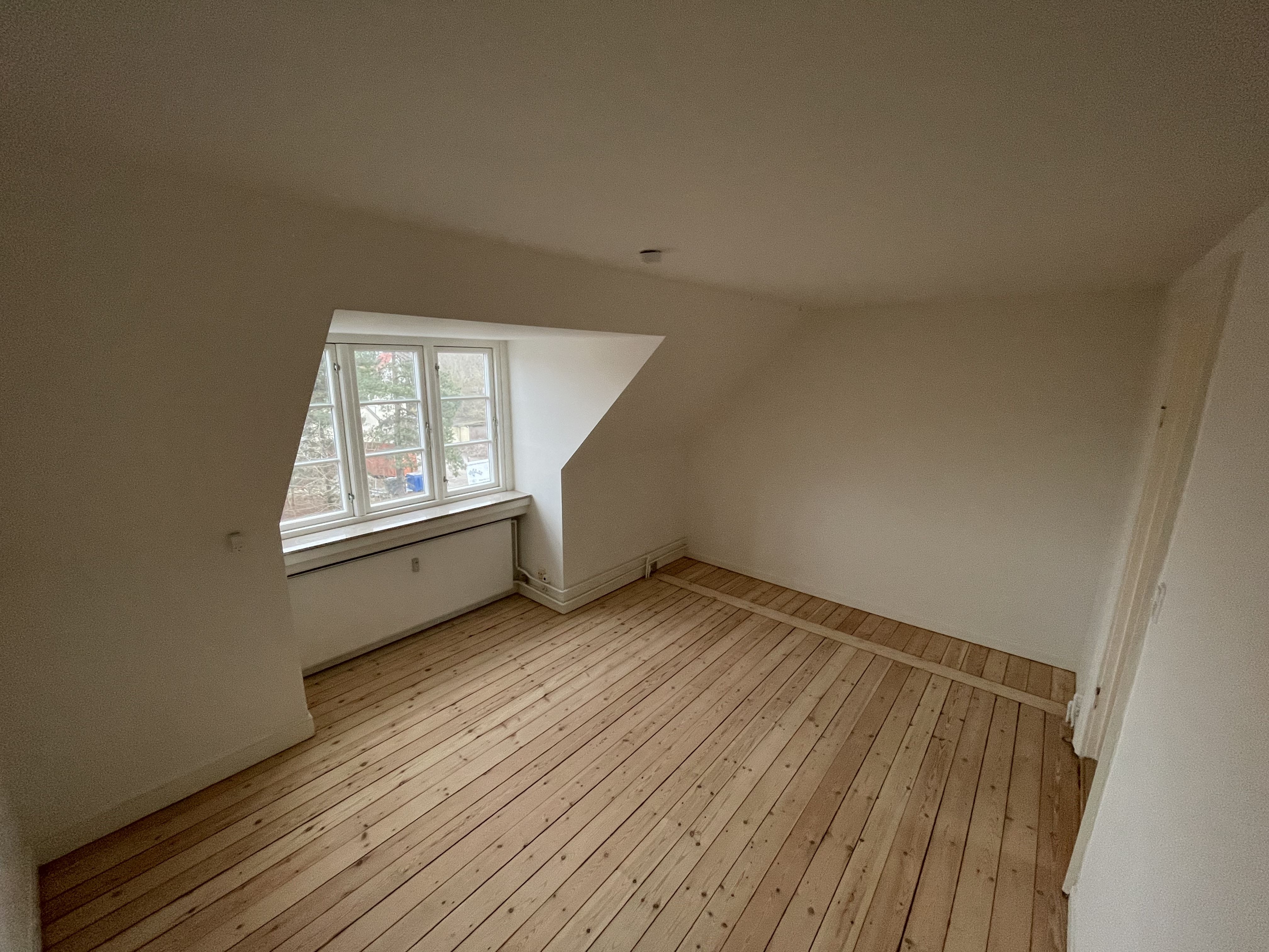 Renoveret 3V centralt i Næsby