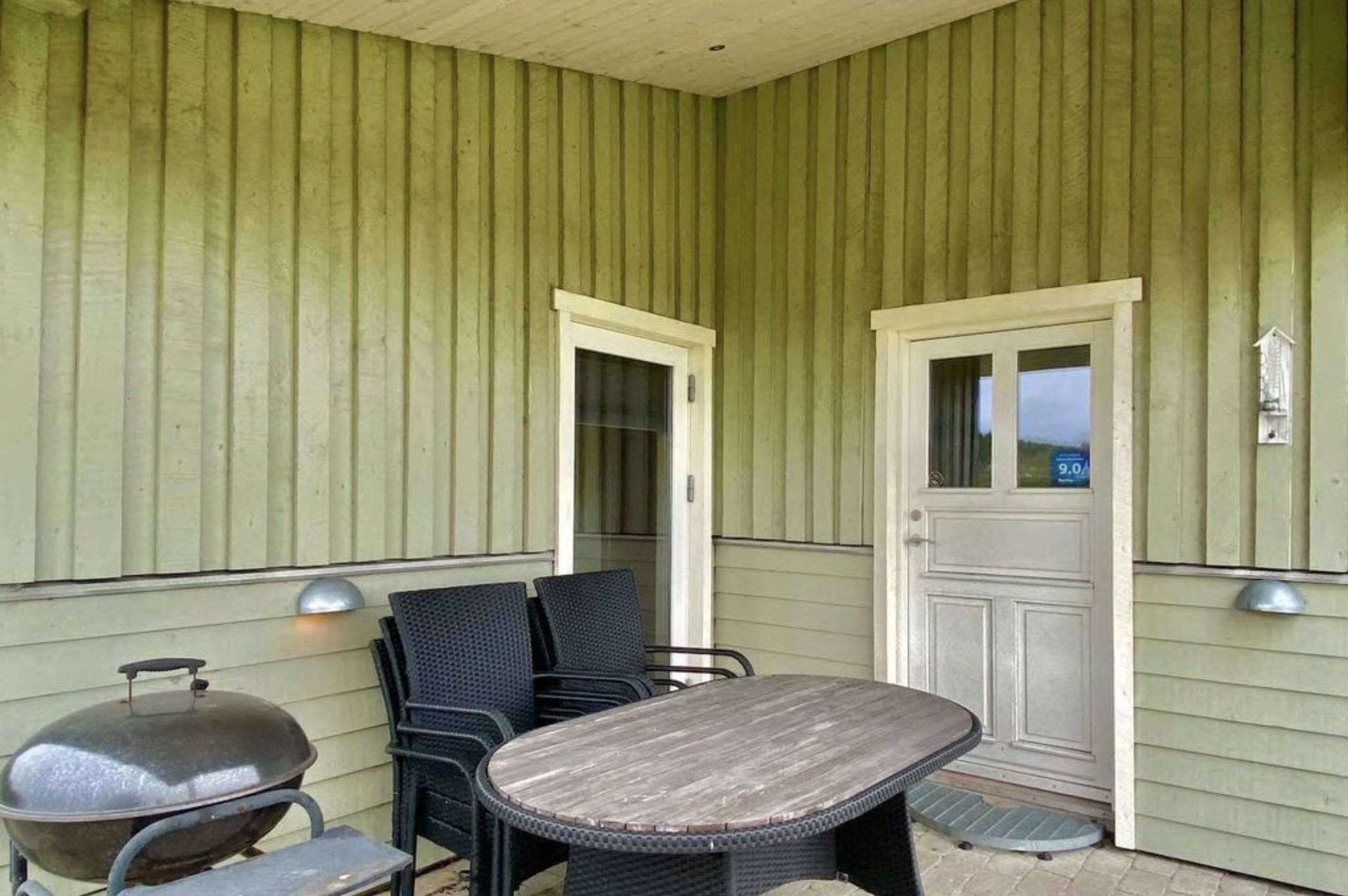 Helårshus med terrasse tæt på Støvring