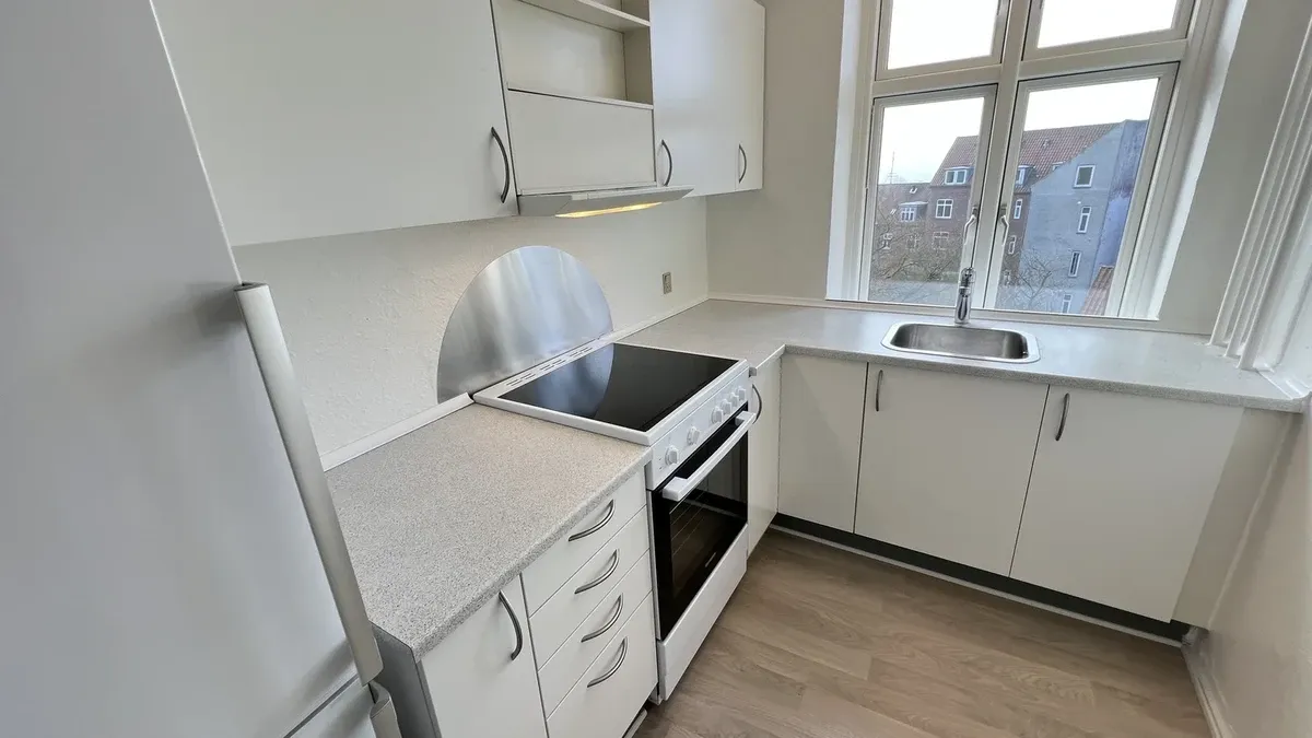 2 værelses lejlighed på Danmarksgade i Randers C udlejes