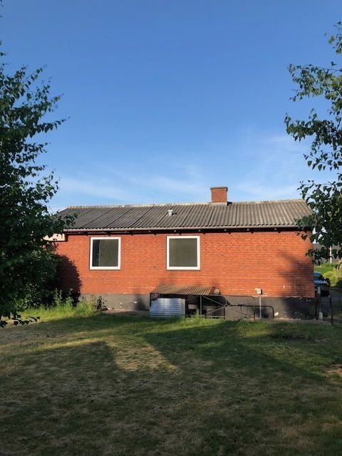 HUS PÅ VEJLEVEJ I BRANDE